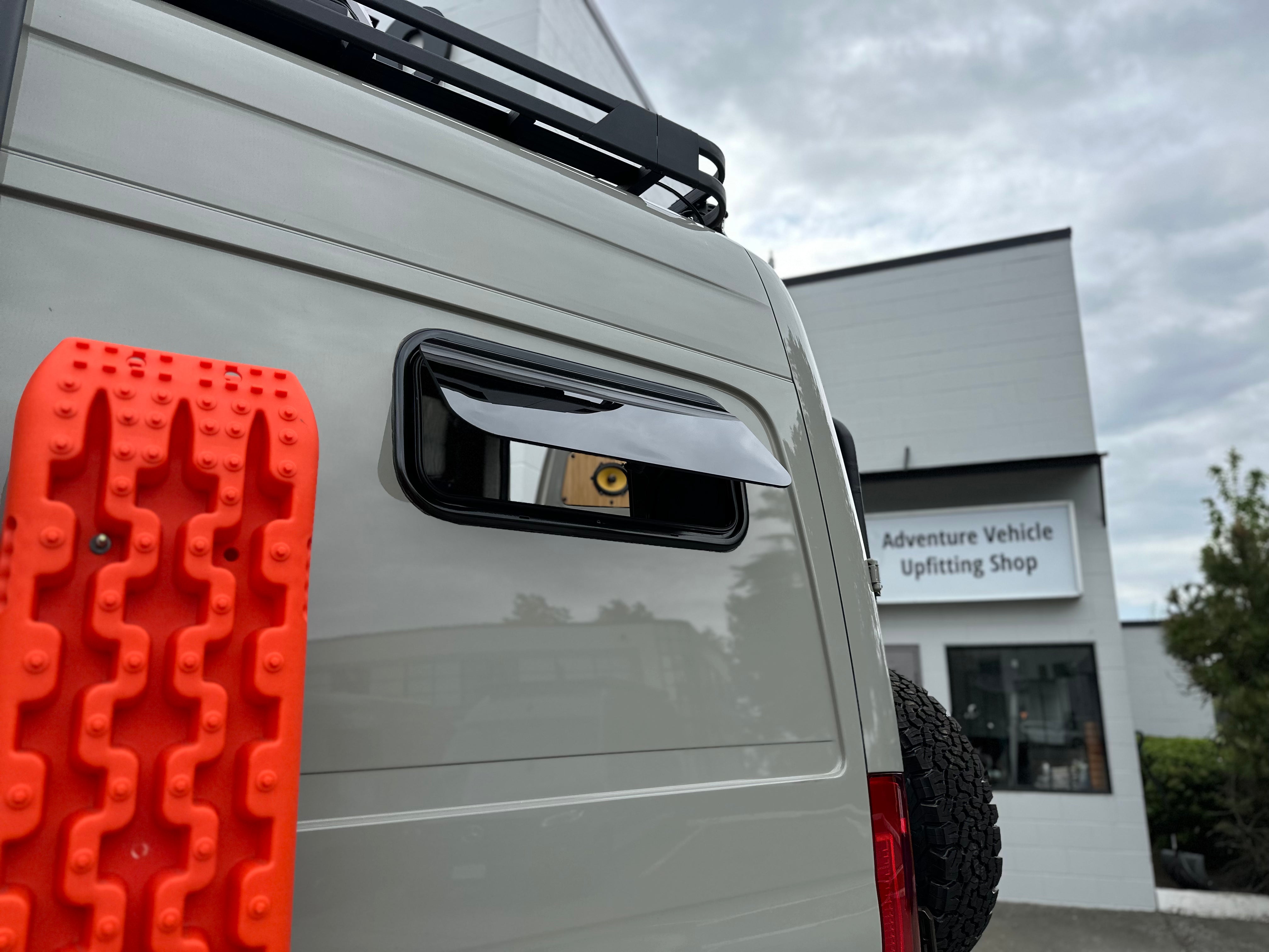 RSC Camper Windows 700mm x 300mm (27.56