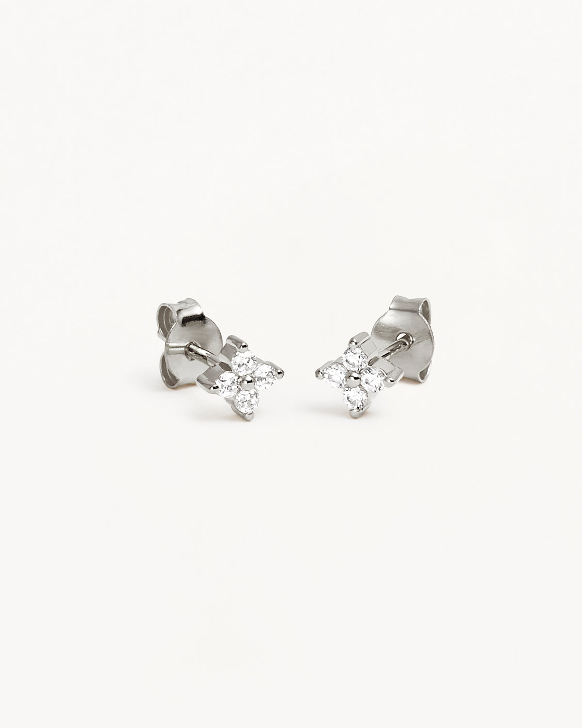 Sterling Silver Crystal Bloom Stud Earrings for Women - Elegant Floral Earrings for Everyday Wear, Gift Giving & Special Occasions