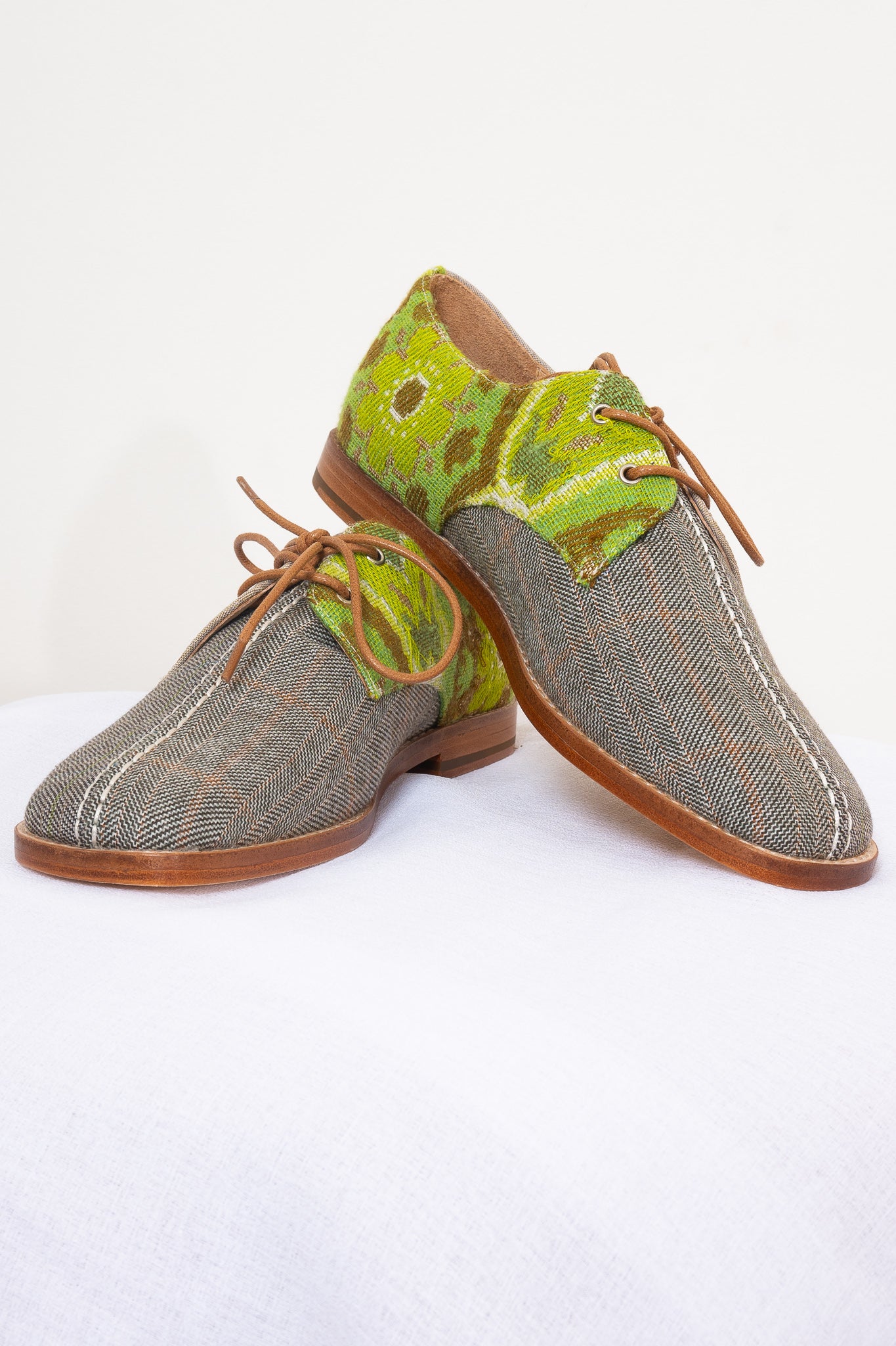 M.A. Dainty Oxford Shoes for Women - Classic Comfortable Flat Dress Shoes for Office, Wedding & Formal Occasions