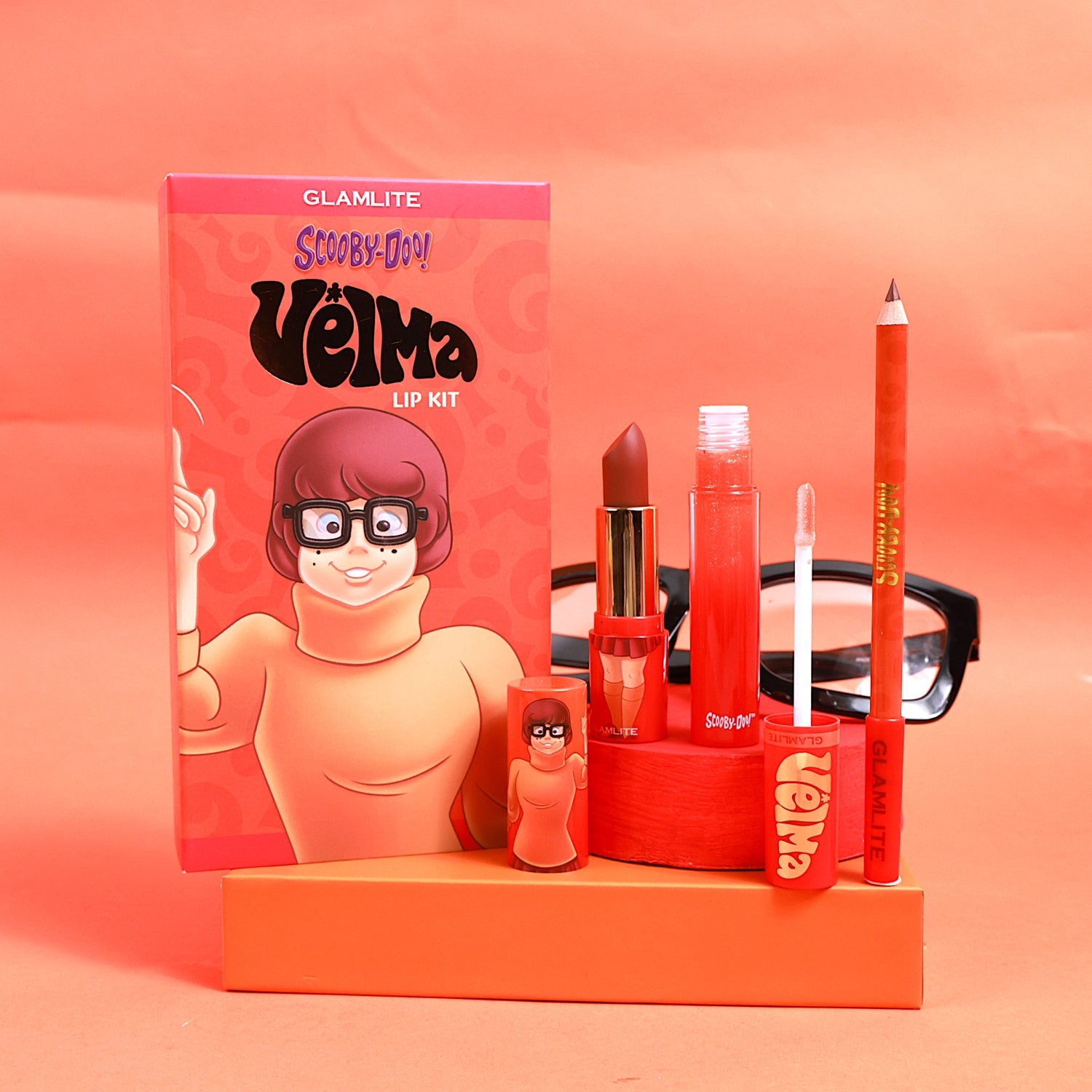 Scooby Doo x Glamite Velma Lip Kit - Velma Cosplay Makeup Set for Halloween & Costume Parties - Long Lasting Matte Lipstick & Lip Gloss Duo