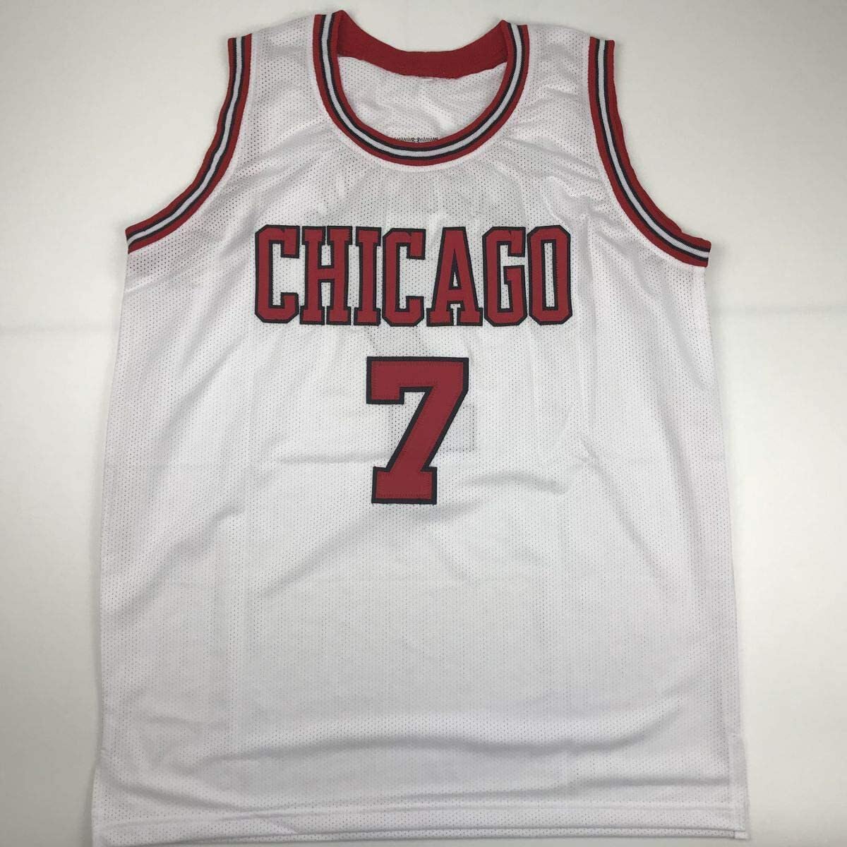 Authentic Autographed Toni Kukoc Chicago Bulls Basketball Jersey with Beckett COA - Perfect for NBA Memorabilia Collectors & Sports Fans Display