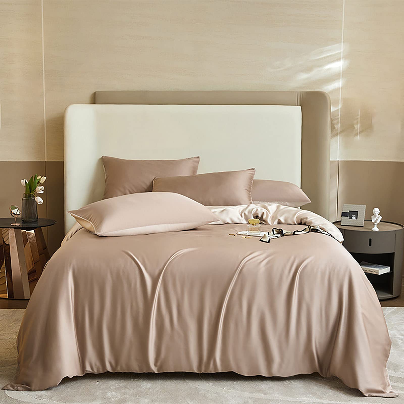 Luxury Tencel Satin Duvet Cover Set - Cooling Silk Soft Bedding with Zipper Closure & Corner Ties - Breathable King Size Champagne Gold Duvet Cover for Summer & All Seasons - Perfect for Master Bedroom, Guest Room & Hotel Decor