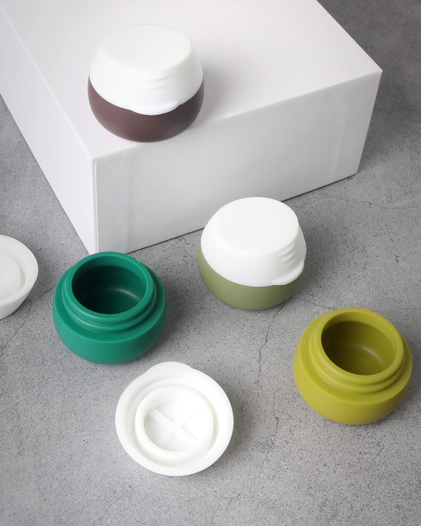 Gemice Silicone Travel Containers for Toiletries - 4-Piece TSA Approved Leak-Proof Cream Jars for Cosmetic, Makeup, Face & Body Creams - Perfect for Air Travel, Gym Bags & On-The-Go Skincare