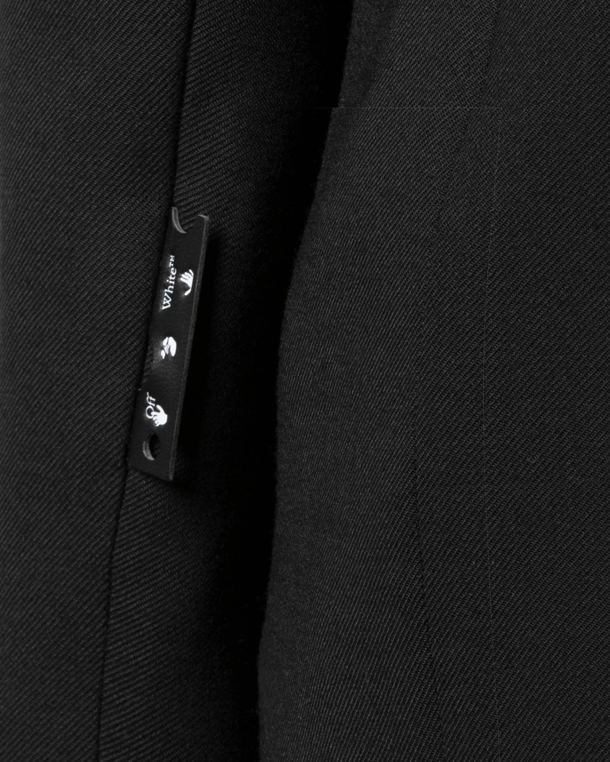 Custom Logo Embroidered Blazer for Men & Women - Premium Business & Formal Wear - Ideal for Office, Meetings & Corporate Events