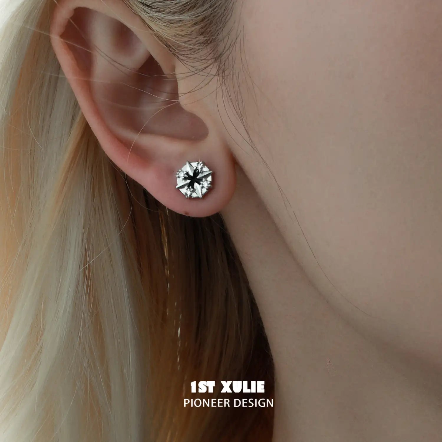 Star Trails S925 Sterling Silver Black Resin Stud Earrings for Women - Minimalist Gothic Jewelry for Everyday Wear, Date Night & Special Occasions