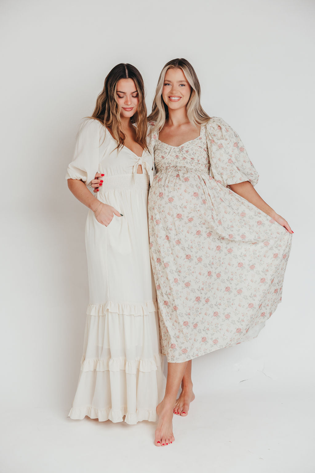 Harlow Maxi Dress in Off White Floral - Bump Friendly Maternity Dress & Inclusive Sizing (S-3XL) | Perfect for Pregnancy, Beach Vacations & Summer Weddings