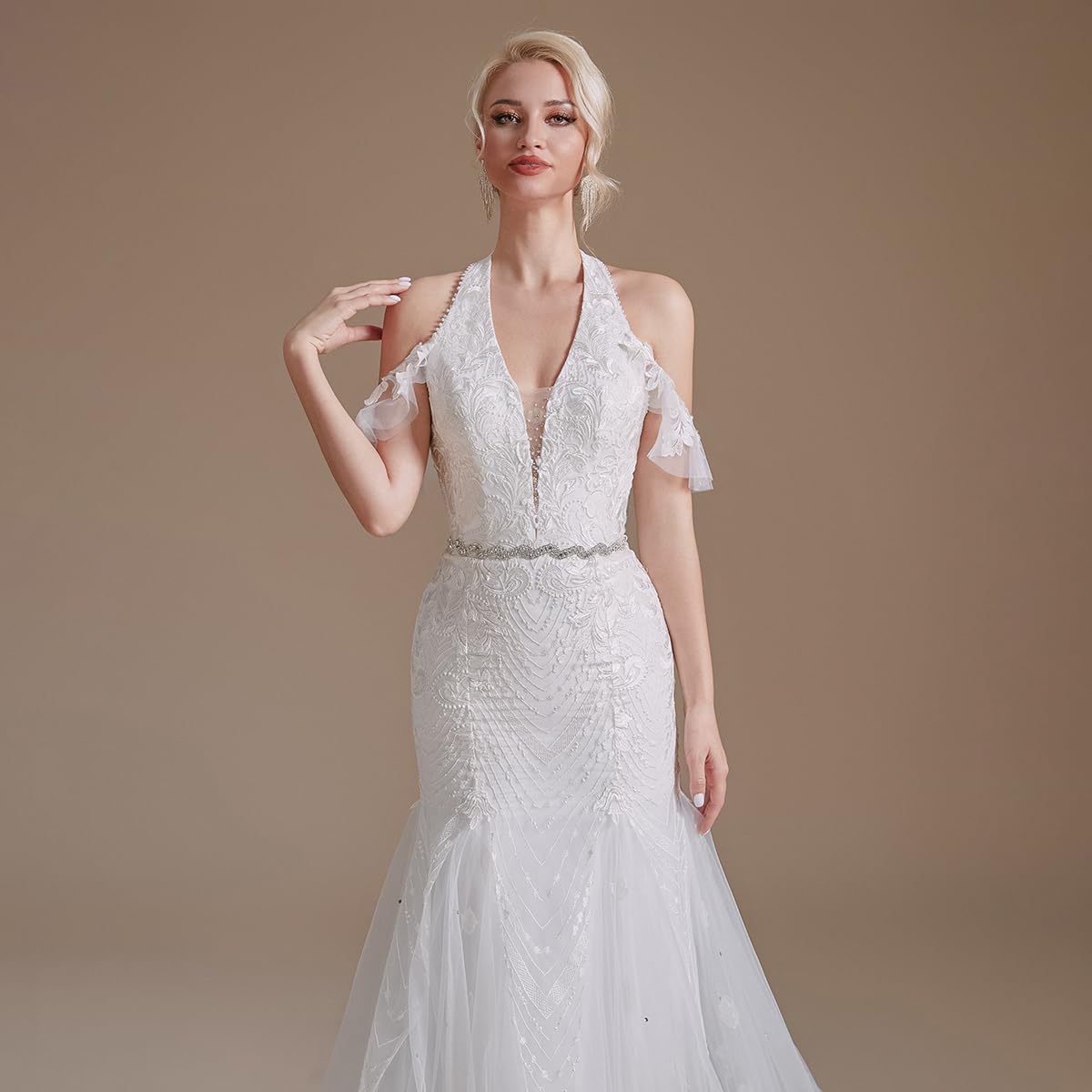2022 Elegant Lace Appliques Chiffon Wedding Dress for Bride - Long Sleeves Beach Bridal Gown | Perfect for Beach Weddings, Outdoor Ceremonies & Romantic Photos