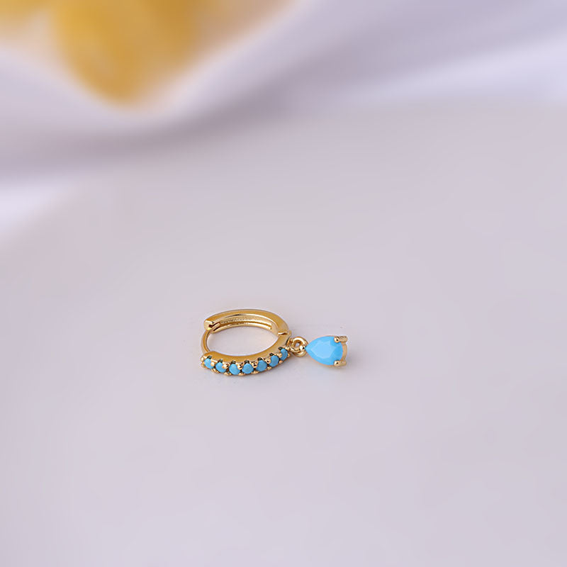 18K Gold Dainty Heart Cartilage Huggie Hoop Earrings for Women - Minimalist Tiny Heart Stud Earrings for Cartilage & Helix Piercing - Perfect for Everyday Wear, Date Night & Gifts (HSPJ677)