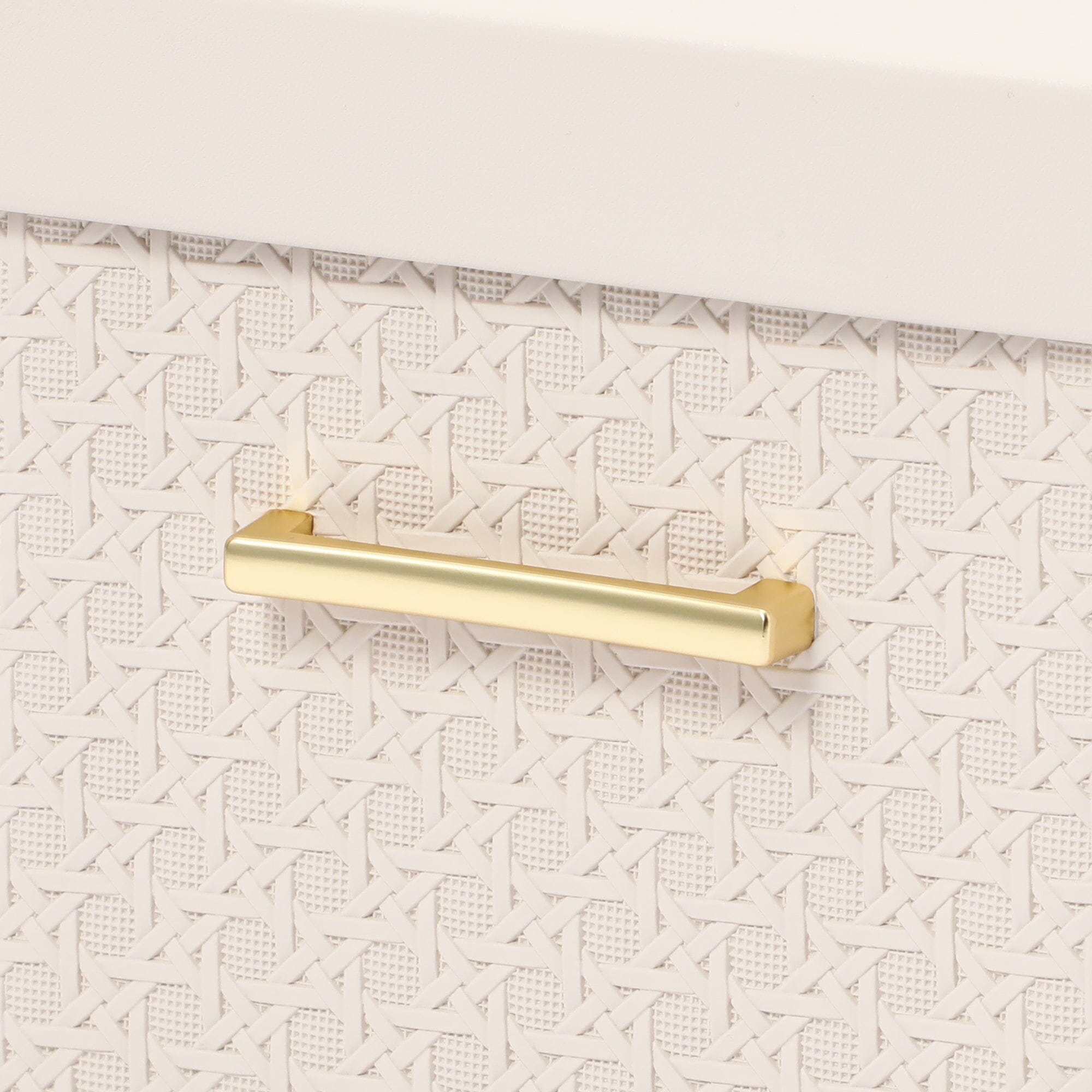 Elegant Small Ivory Embossed Jewelry Box - Perfect for Gift Giving, Wedding Favors & Home Decor Storage