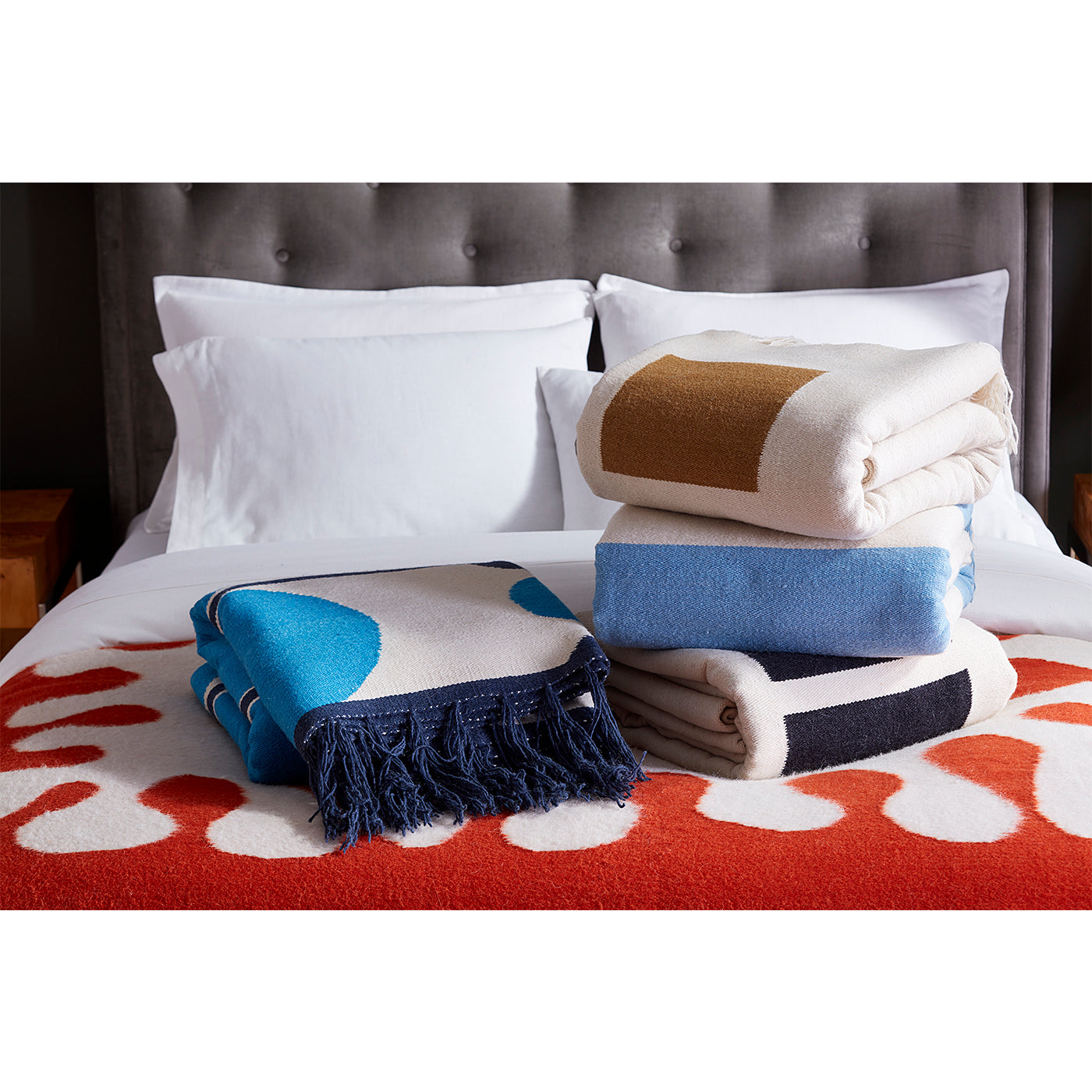 Soft Brushed Alpaca Droplet Coverlet - Luxurious Lightweight Blanket for Bed, Sofa & Travel - Perfect for Cozy Nights, Relaxation & Gifts