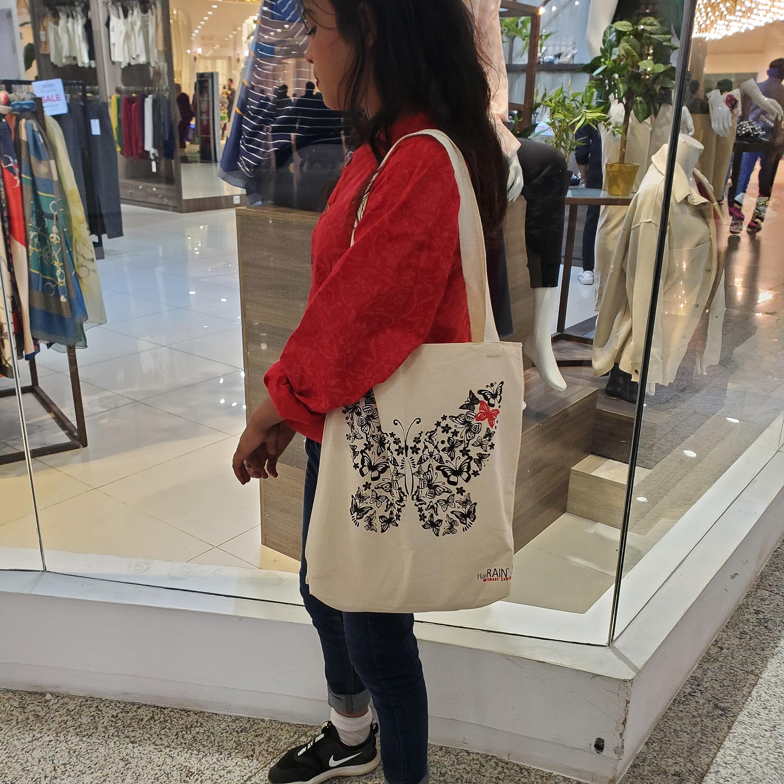 4-Pack Aesthetic Cute Butterfly & Kitty Printed Canvas Tote Bags for Women & Girls - Perfect for Work, Beach, Travel, Shopping & Grocery