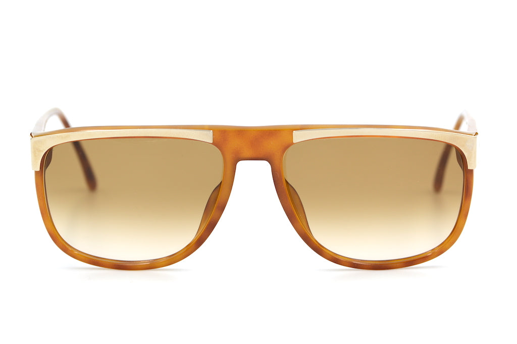 Christian Dior 2561 12 Sunglasses - Luxury Designer Shades for Women, UV Protection & Fashion Statement - Perfect for Beach, Driving & Outdoor Activities
