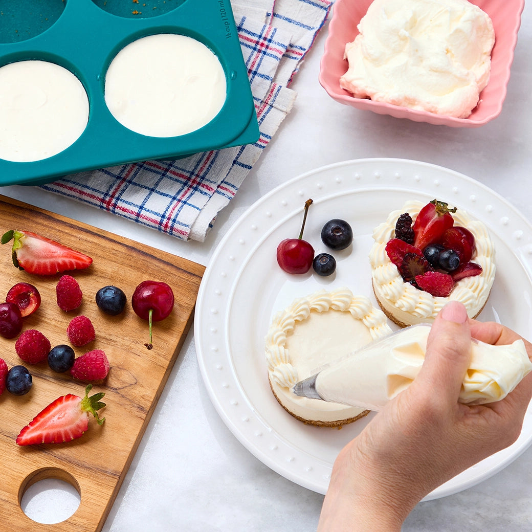Delicious Microwave Cheesecake Bites - Quick & Easy Dessert for Parties, Snacks & Family Gatherings