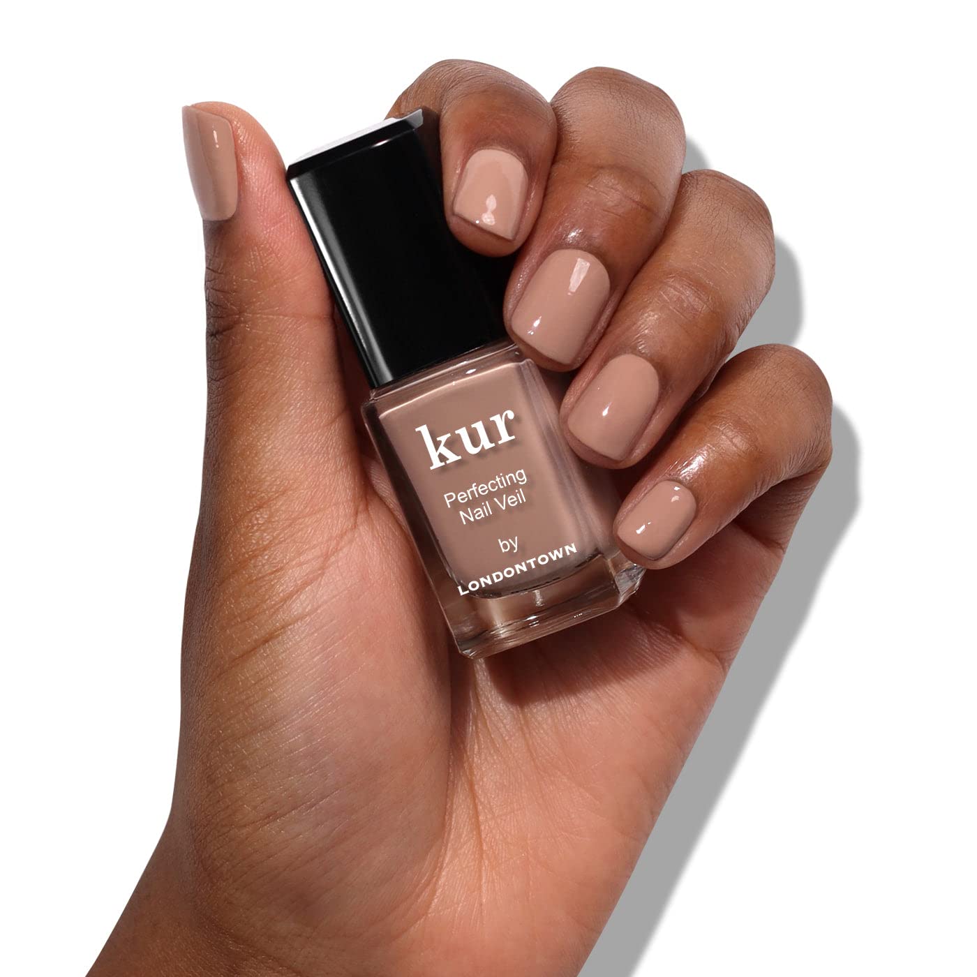 LONDONTOWN Nail Veil Enhancing Nail Care - Vegan Nail Strengthener & Protectant with Natural Tint, Cruelty-Free & Chip-Resistant Formula for Stronger, Healthier Nails | Perfect for Manicures, Daily Nail Protection & Natural Nail Enhancement