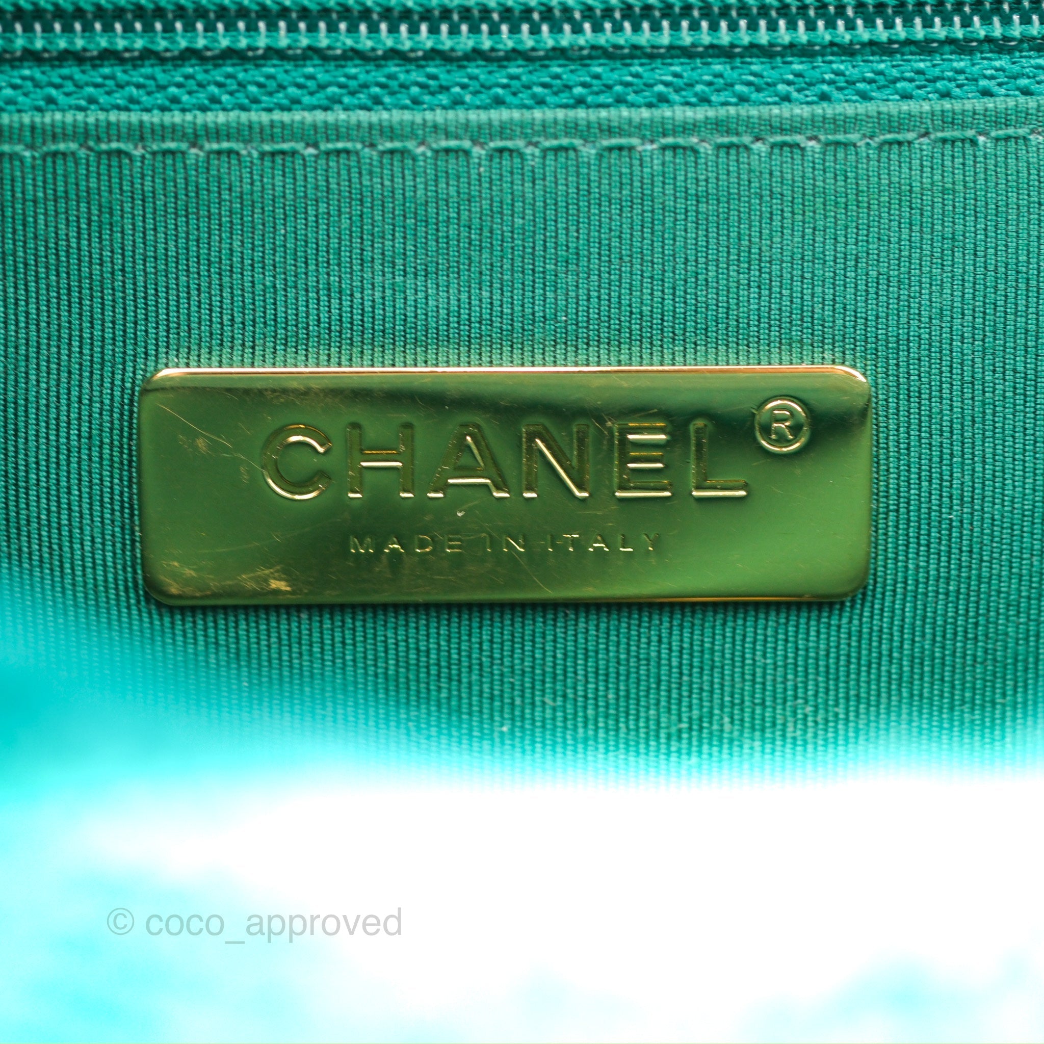 Chanel 19 Small Handbag in Teal Green Tweed with Mixed Hardware - Luxury Crossbody Bag for Women, Perfect for Parties & Date Nights