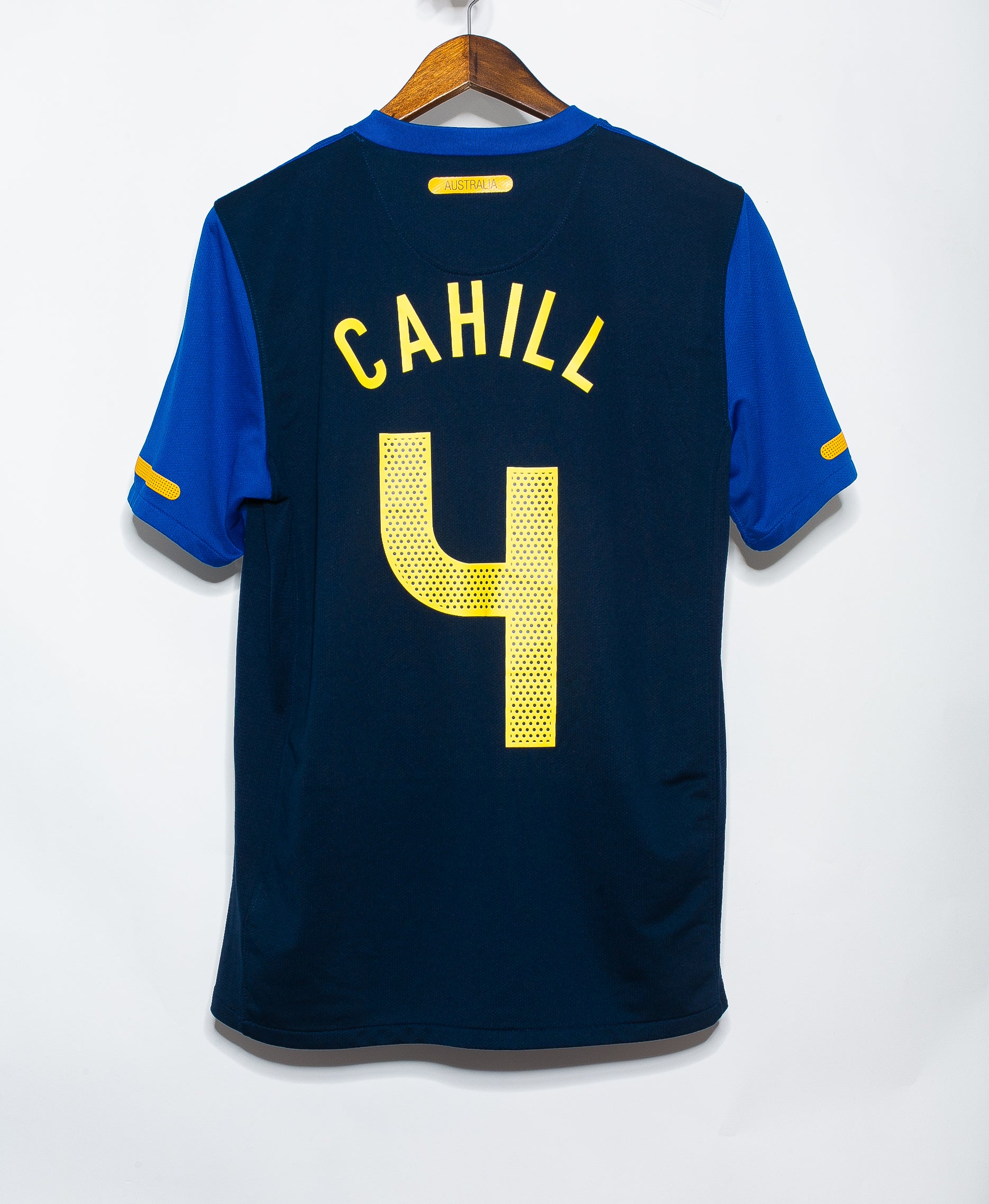 Official 2010 Australia Away Soccer Jersey #4 Tim Cahill (Medium) - Perfect for Fans, Collectors & Match Day Wear