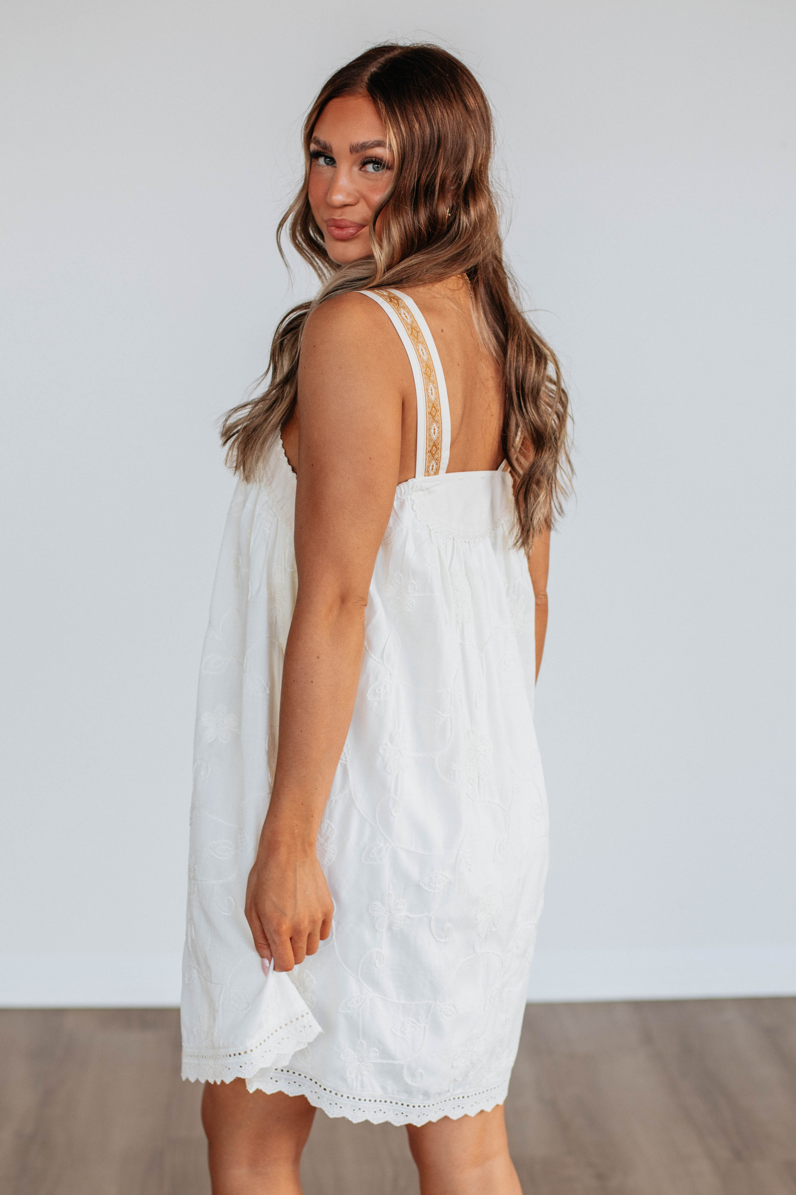 Aleyna Women's Stylish Overall Dress - Trendy Denim Jumpsuit for Casual Outings & Weekend Wear