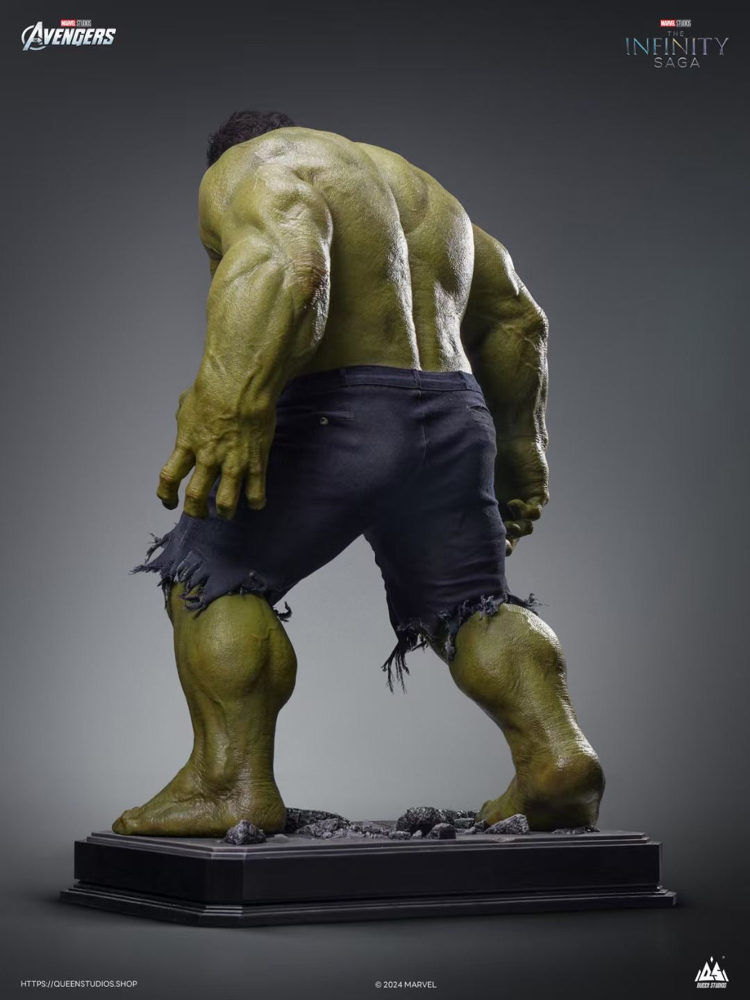 Queen Studio Licensed Hulk Collectible Figure - Official Marvel Avengers Merchandise for Display & Gifts