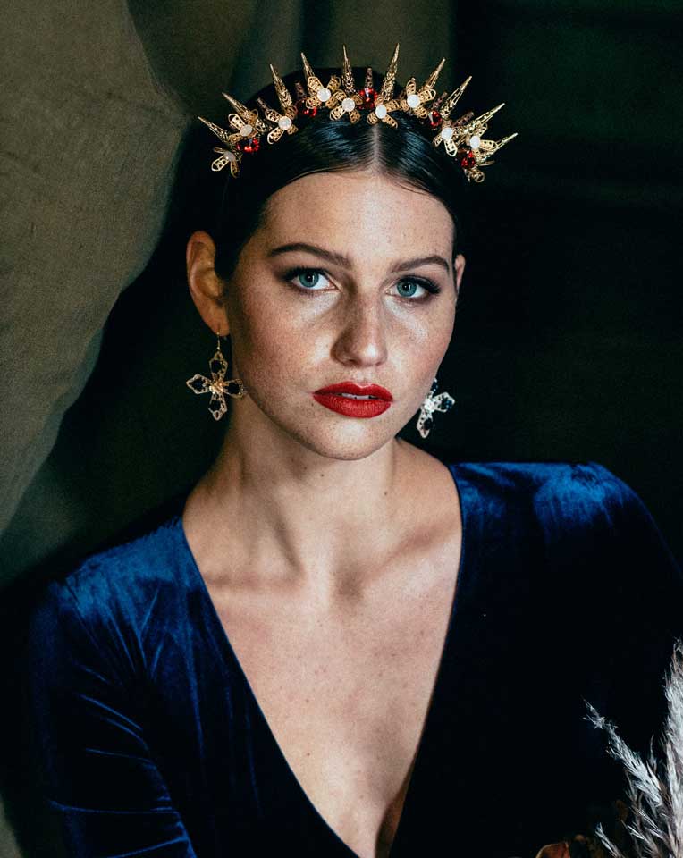 Elegant Gold and Ruby Spiky Fascinator Crown Headband - Race Day Hair Accessory by Kezani | Perfect for Weddings, Derby Events & Special Occasions