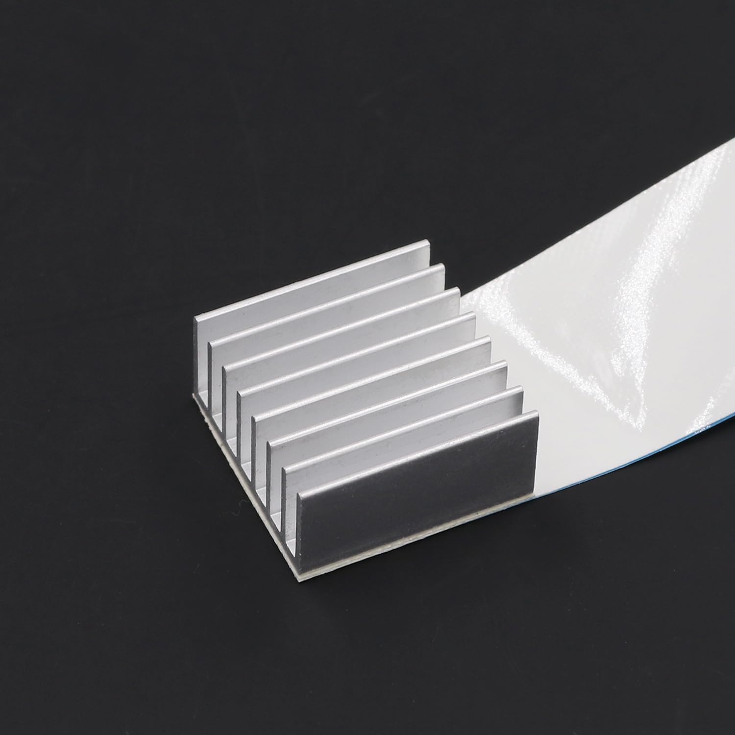 High-Performance Thermal Adhesive Tape - 20mm x 25m (0.8in x 82ft) Double Sided Heat Conductive Tape for Heatsink, LED Strips, PCB, Printers, DDR, GPU & CPU Cooling - Ideal for Electronics Repair & DIY Projects