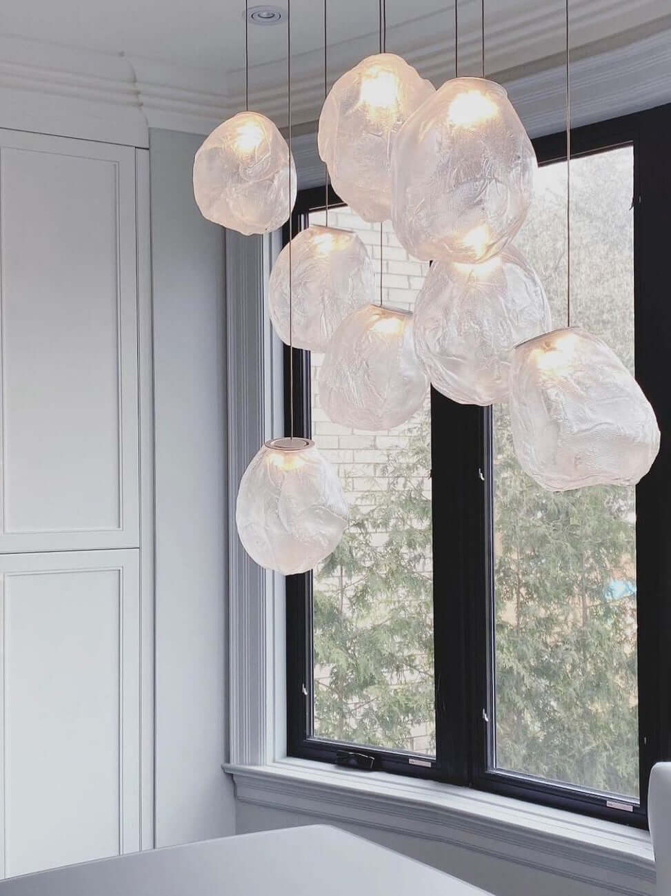 Stylish Blowing Liquid Glass Pendant Light - Modern Handcrafted Glass Chandelier for Dining Room, Kitchen Island & Bedroom Decor