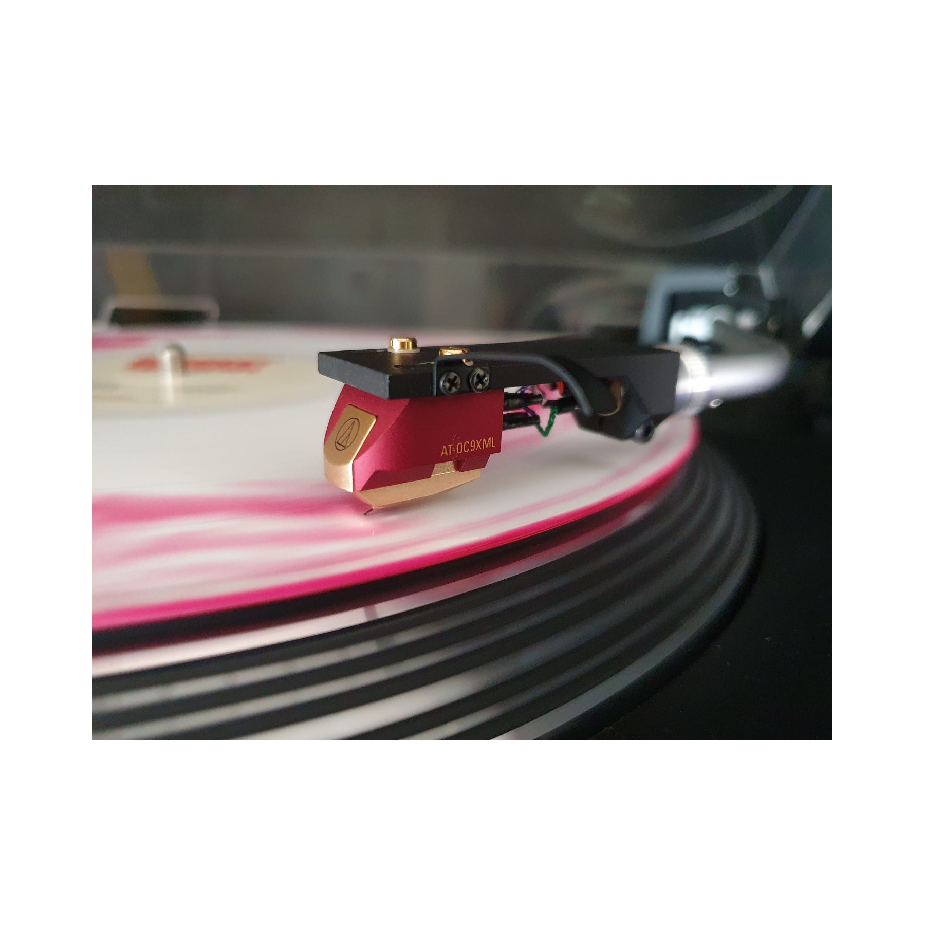 Audio Technica AT OC9XML Moving Magnet Phono Cartridge - High-Fidelity Vinyl Record Player Needle for Audiophiles & Turntables - Perfect for Home Audio & DJ Setups