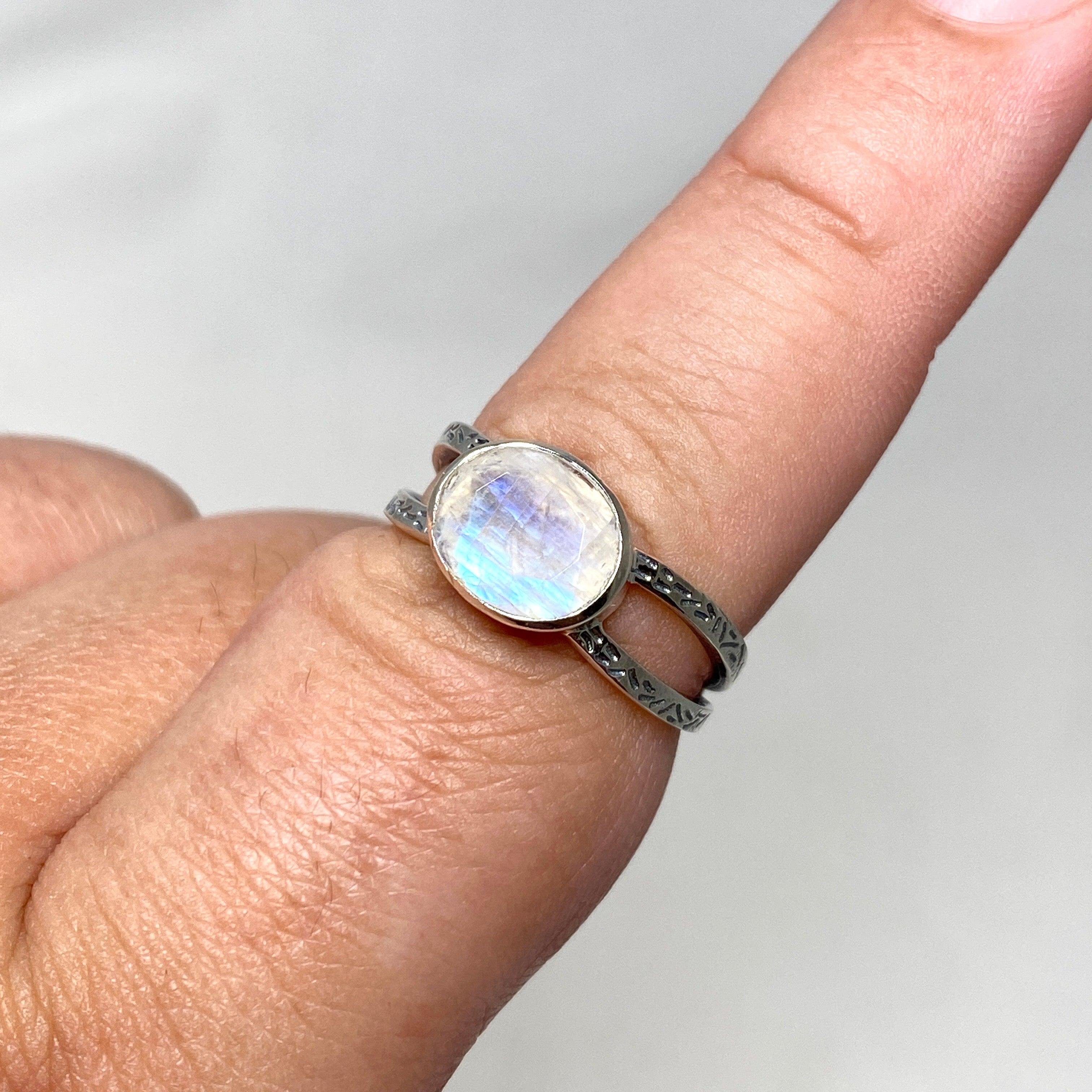 Moonstone Faceted Oval Decorative Split Band Ring R3861 - Elegant Bohemian Jewelry for Women, Perfect for Weddings, Parties & Everyday Wear