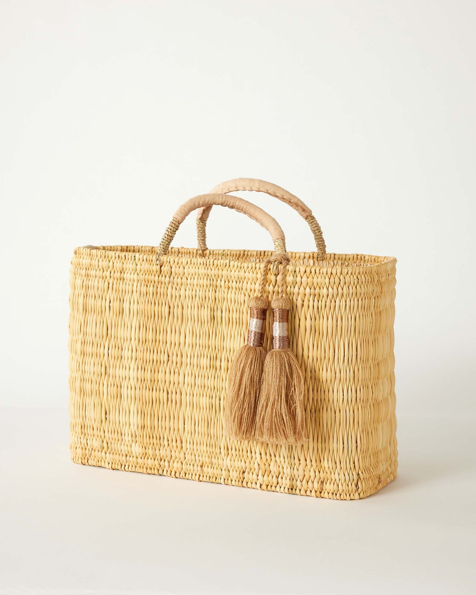 Stylish Medina Medium Market Bag with Tassel - Eco-Friendly Cotton Tote for Grocery Shopping, Beach, and Farmers Market - Trendy Bohemian Handbag for Women
