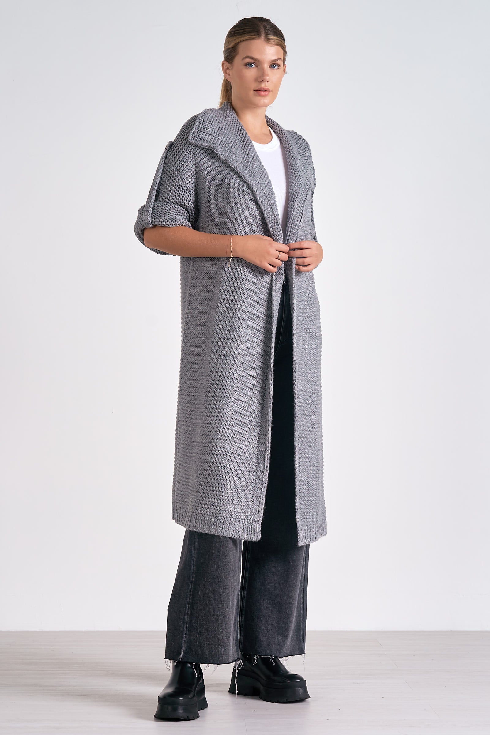 Soft & Warm 3/4 Sleeve Cardigan Sweater in Charcoal Grey - Perfect for Fall & Winter Layering