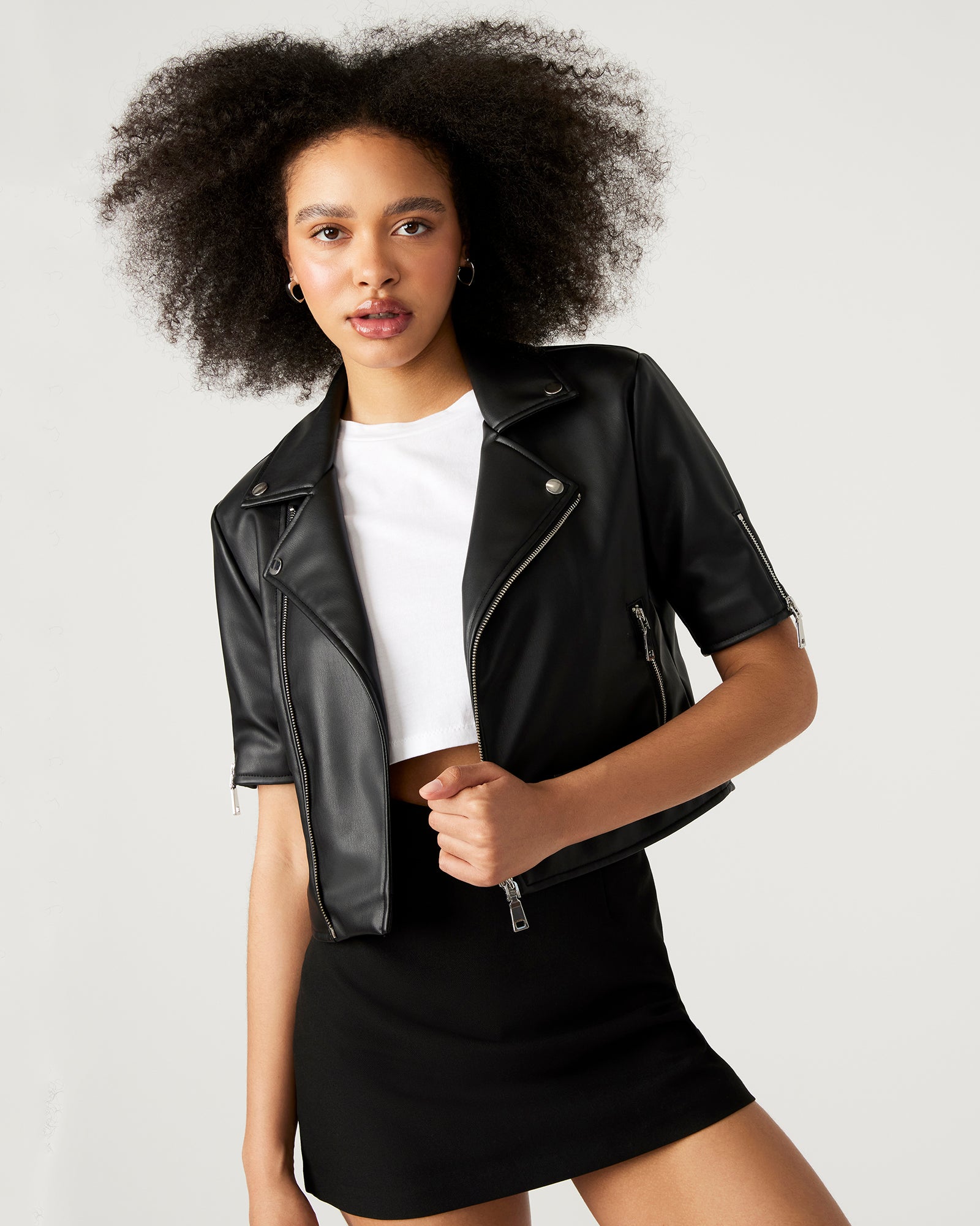 AILEE Women's Black Jacket - Lightweight Stylish Outerwear for Casual Wear & Outdoor Activities