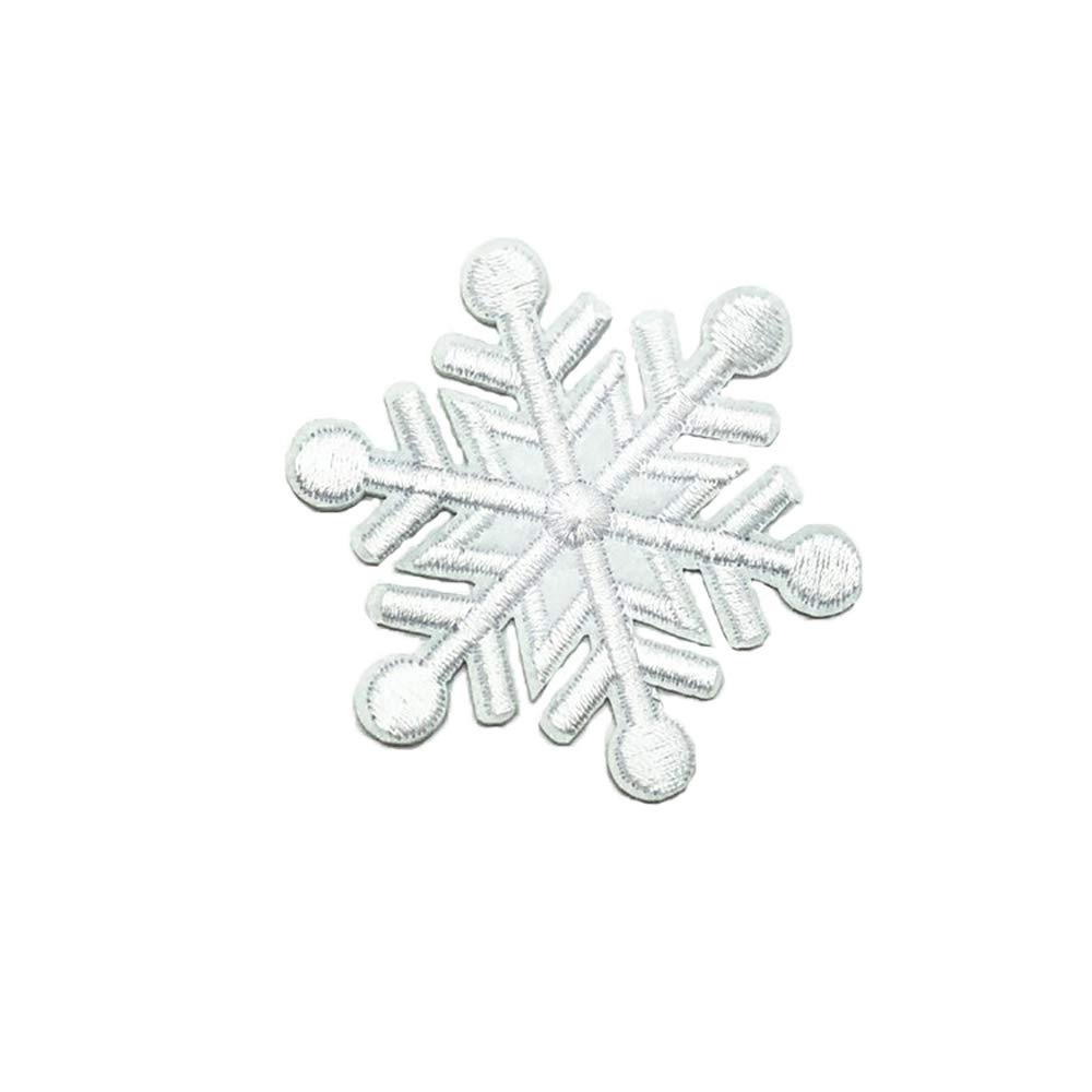 5pcs Christmas Snowflake Embroidered Iron-On Patches - White Fabric DIY Applique for T-Shirts, Sweaters & Clothing Decoration | Festive Holiday Garment Accessories for DIY Crafts, Costumes & Winter Fashion