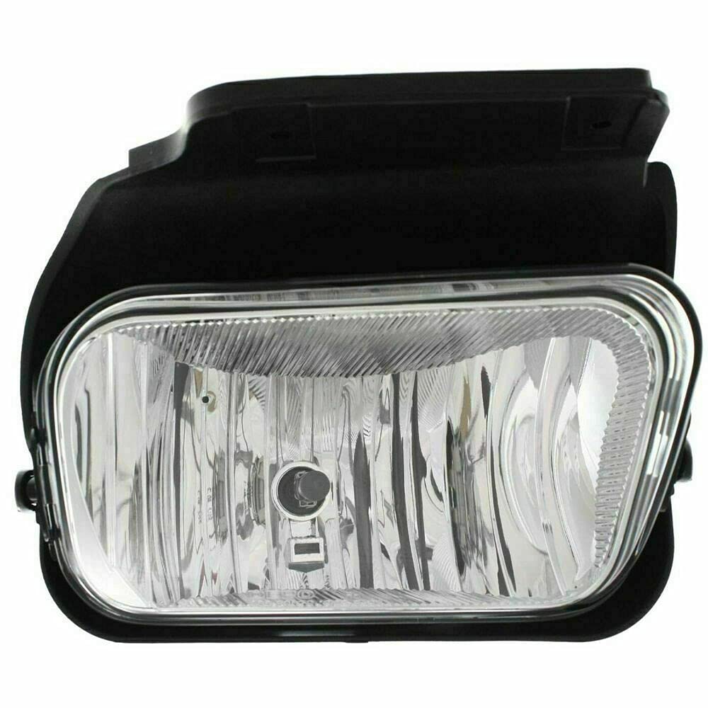 High-Quality HuaZo Automotive Fog Light Relay GM2593150 - Replacement Passenger Side Fog Light for Classic Silverado (Part# 15791434, GM2593150) - Perfect for Night Driving & Off-Road Adventures