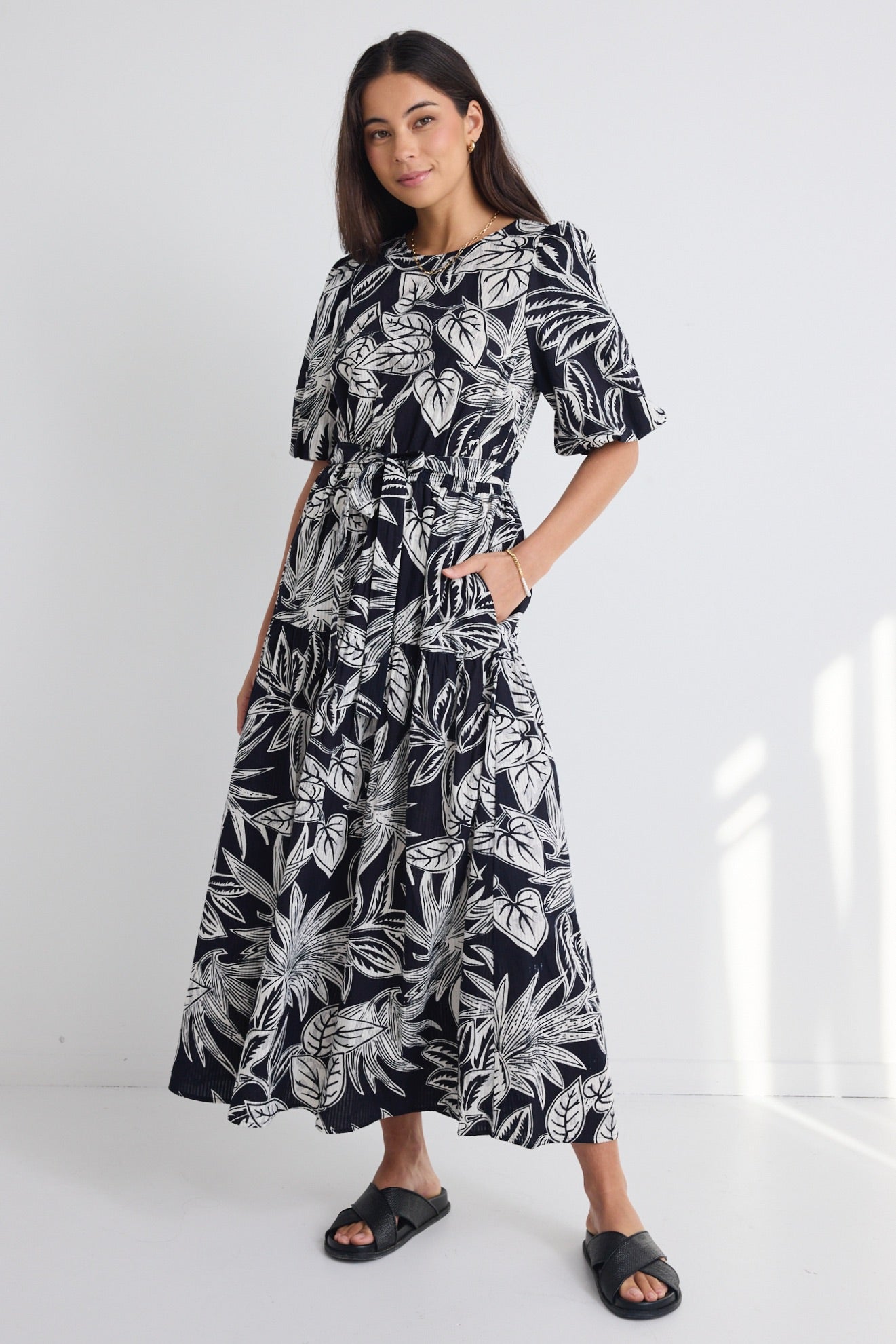 Floreana Black Leaf Sleeveless Maxi Dress with Elastic Waist - Summer Beach Cover Up, Vacation Dress, Boho Chic Outfit for Women
