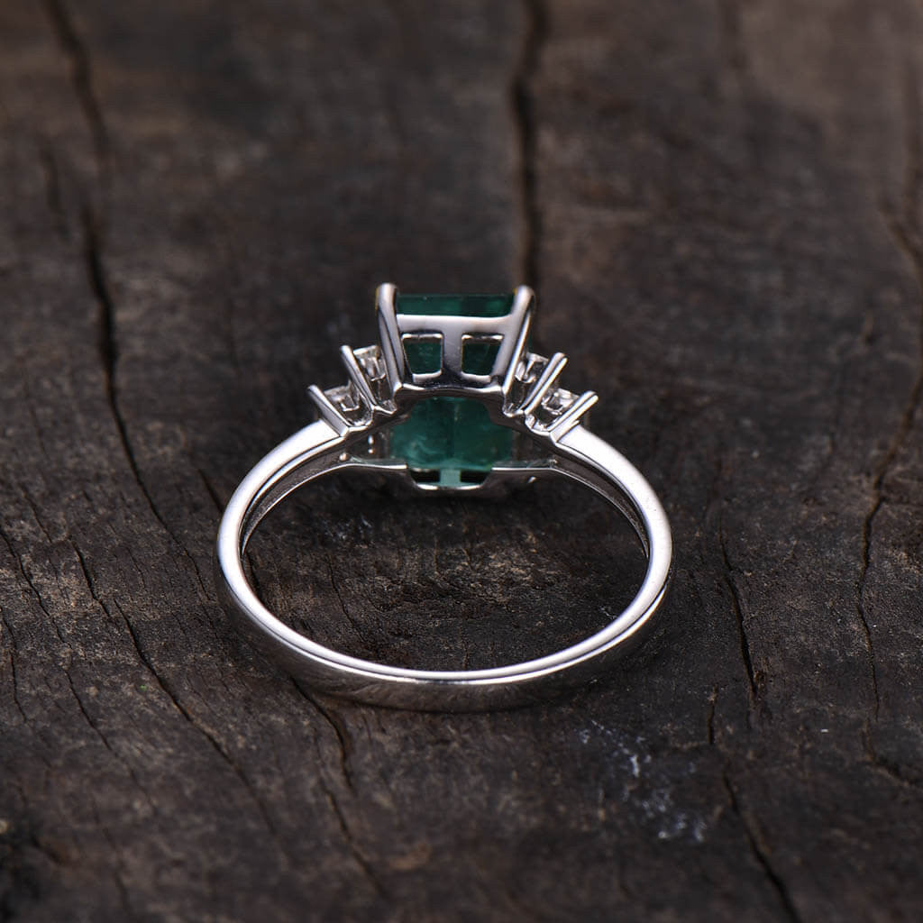 Solitaire Natural Emerald Cut Emerald & Baguette Diamond Engagement Ring - Perfect for Proposals, Weddings & Anniversary Gifts