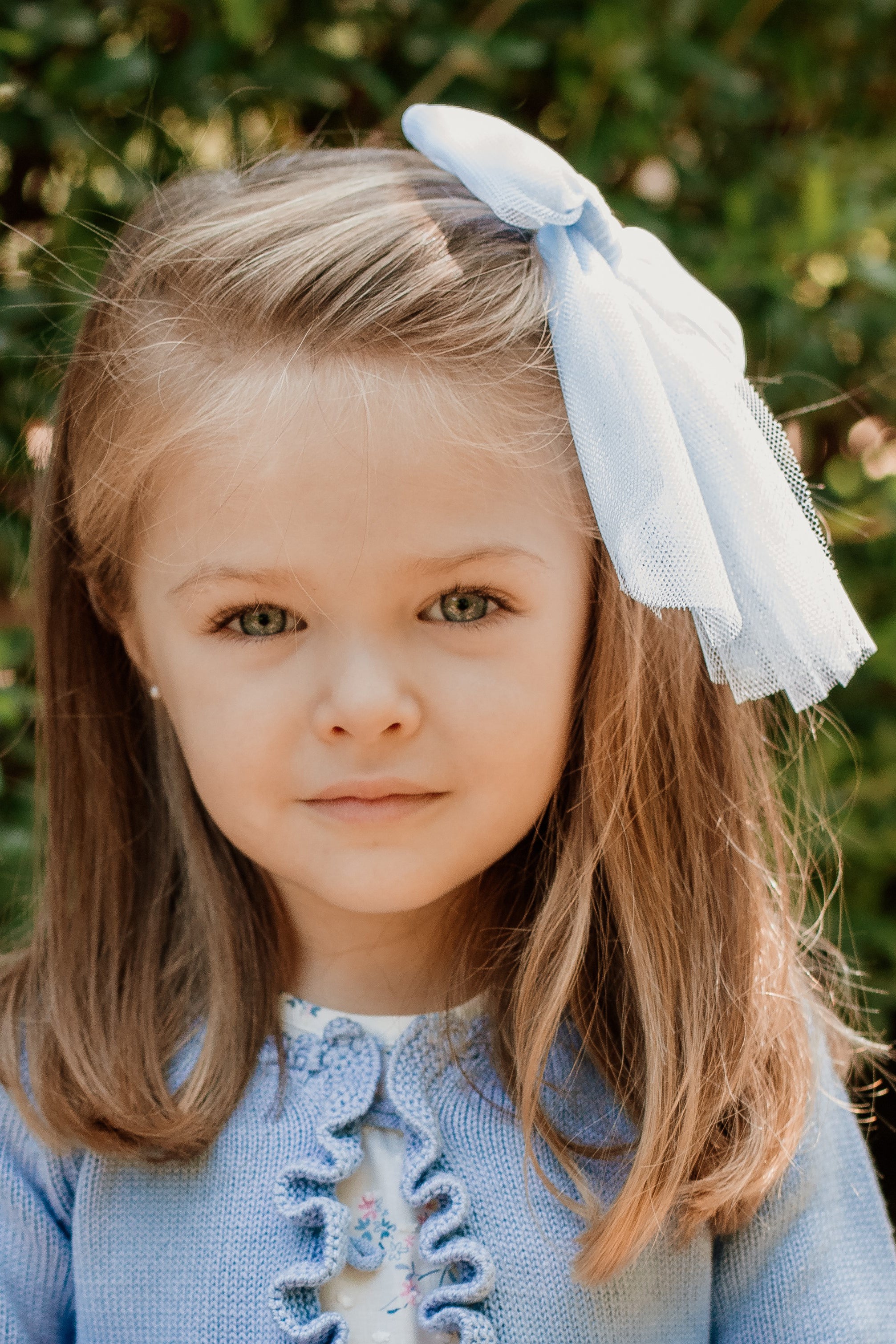 Elegant Large Tulle Hair Bow for Girls - Perfect for Weddings, Parties & Special Occasions - Hair Accessories for Kids & Teens
