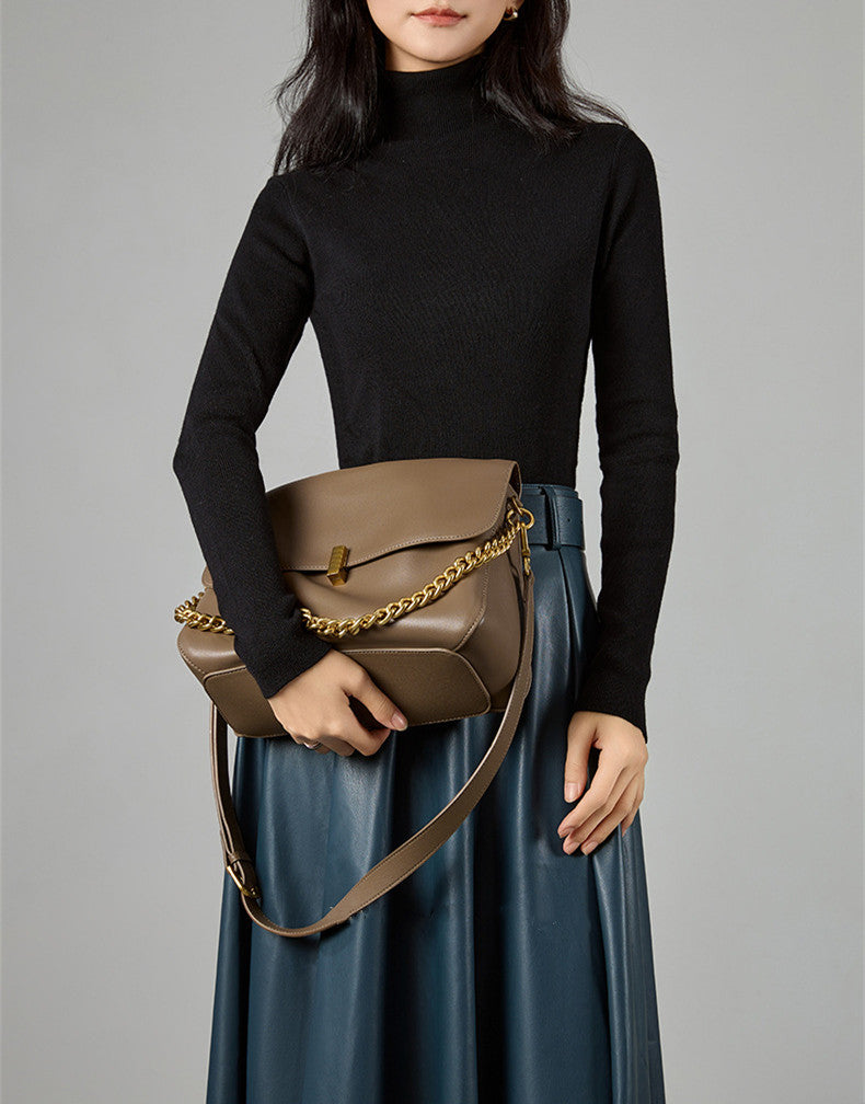 Stylish Crossbody Chain Shoulder Bag for Women - Fashionable & Lightweight Purse for Daily Use, Work, and Evening Events
