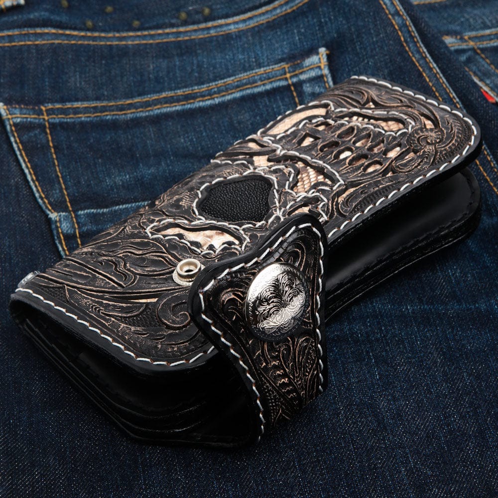 Devil Skull Genuine Leather Tooled Biker Wallet for Men - Handcrafted Gothic Motorcycle Wallet with Chain - Perfect for Bikers, Riders & Rock Fashion Enthusiasts