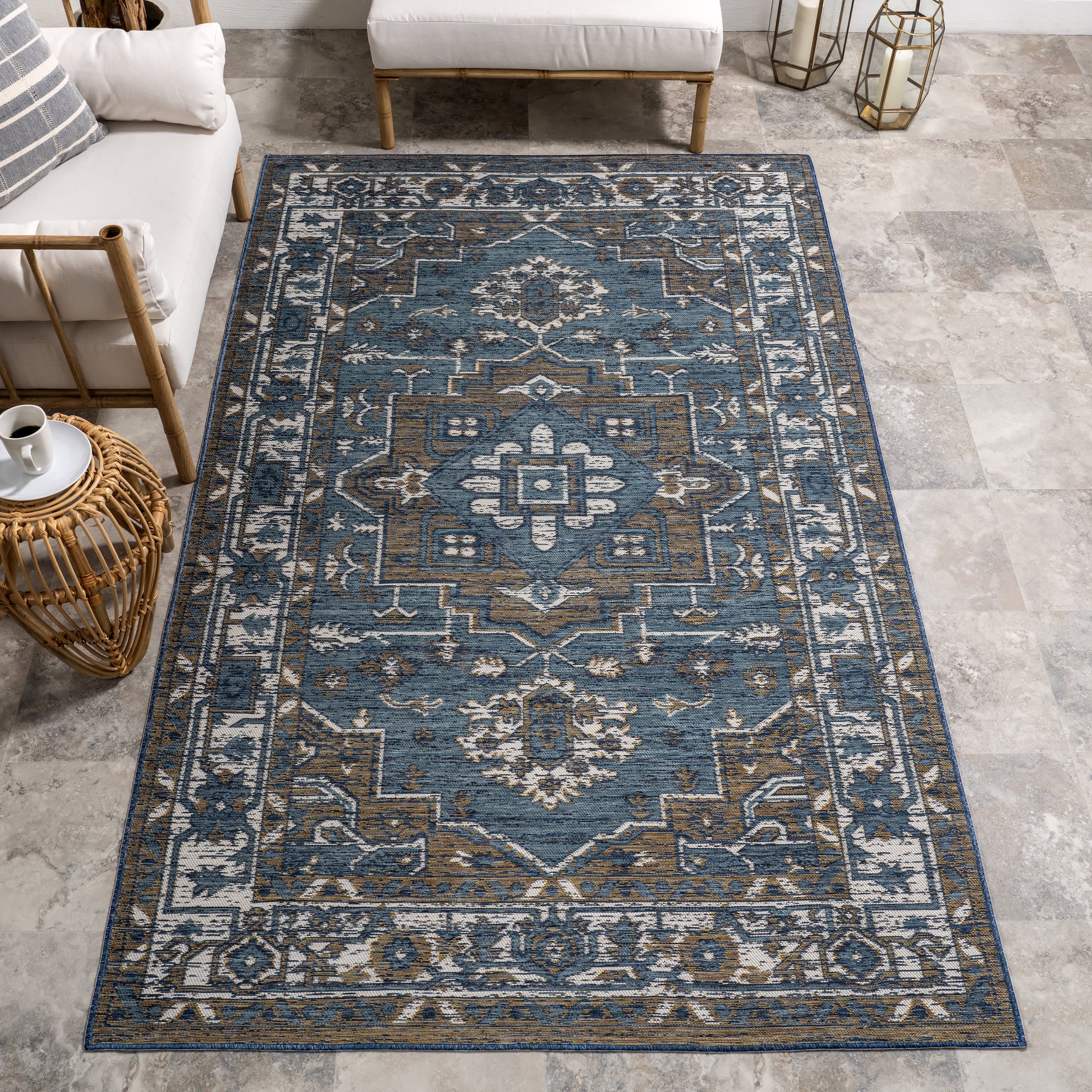 Brynlee Medallion Reversible Indoor/Outdoor Rug - Cream & Blue - Perfect for Living Room, Patio, or Bedroom Decor