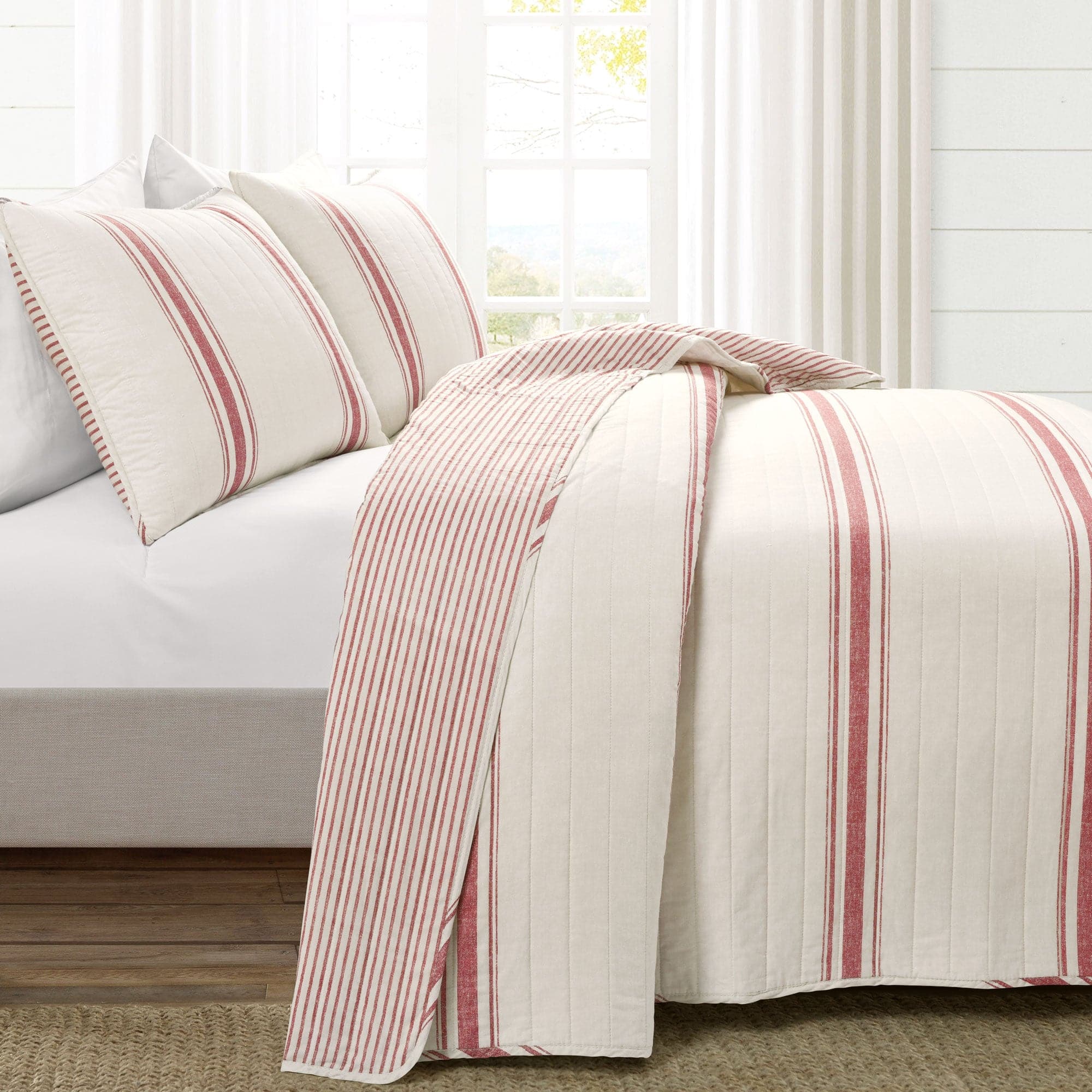 Farmhouse Stripe Reversible Cotton Quilt Set - King Size, Soft & Breathable Bedding for All Seasons - Perfect for Cozy Bedrooms, Guest Rooms & Vacation Homes