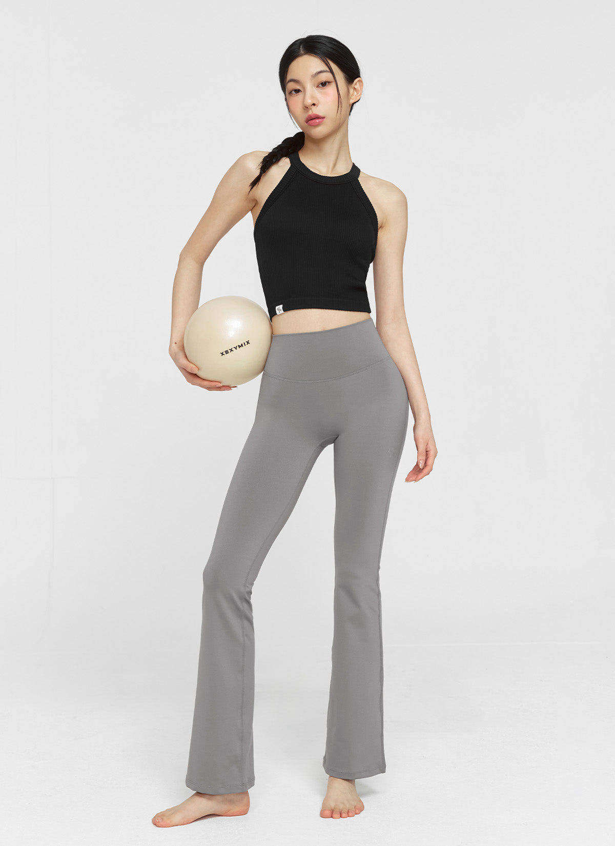 Stylish Ribbed Seamless Halter Neck Crop Top for Women | Trendy Summer Fashion | Perfect for Beach, Party & Casual Outfits