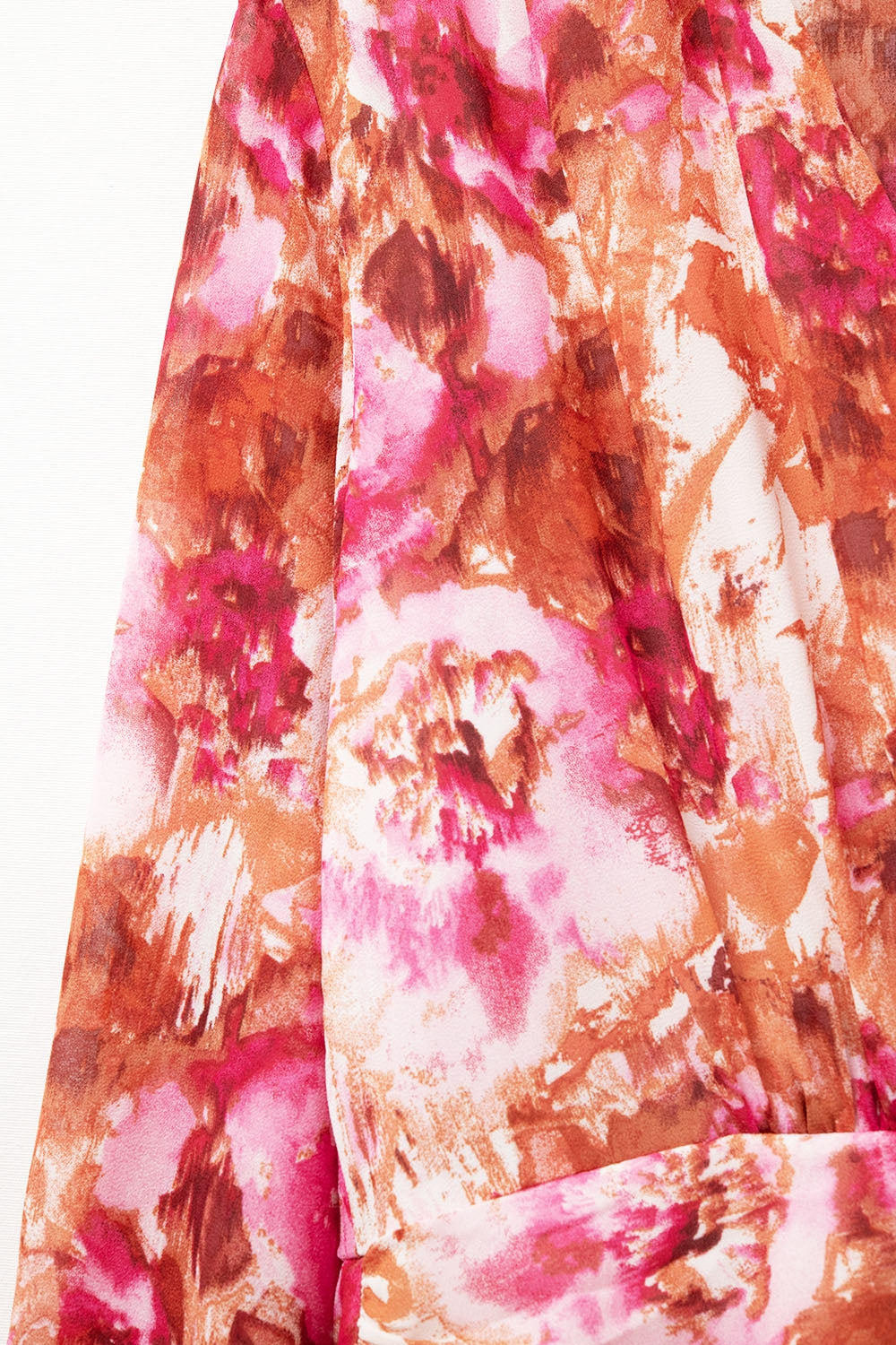 Abstract Print V-Neck Mini Robe with Waist Ruffle - Perfect for Loungewear, Beach Cover-Up, and Casual Outings
