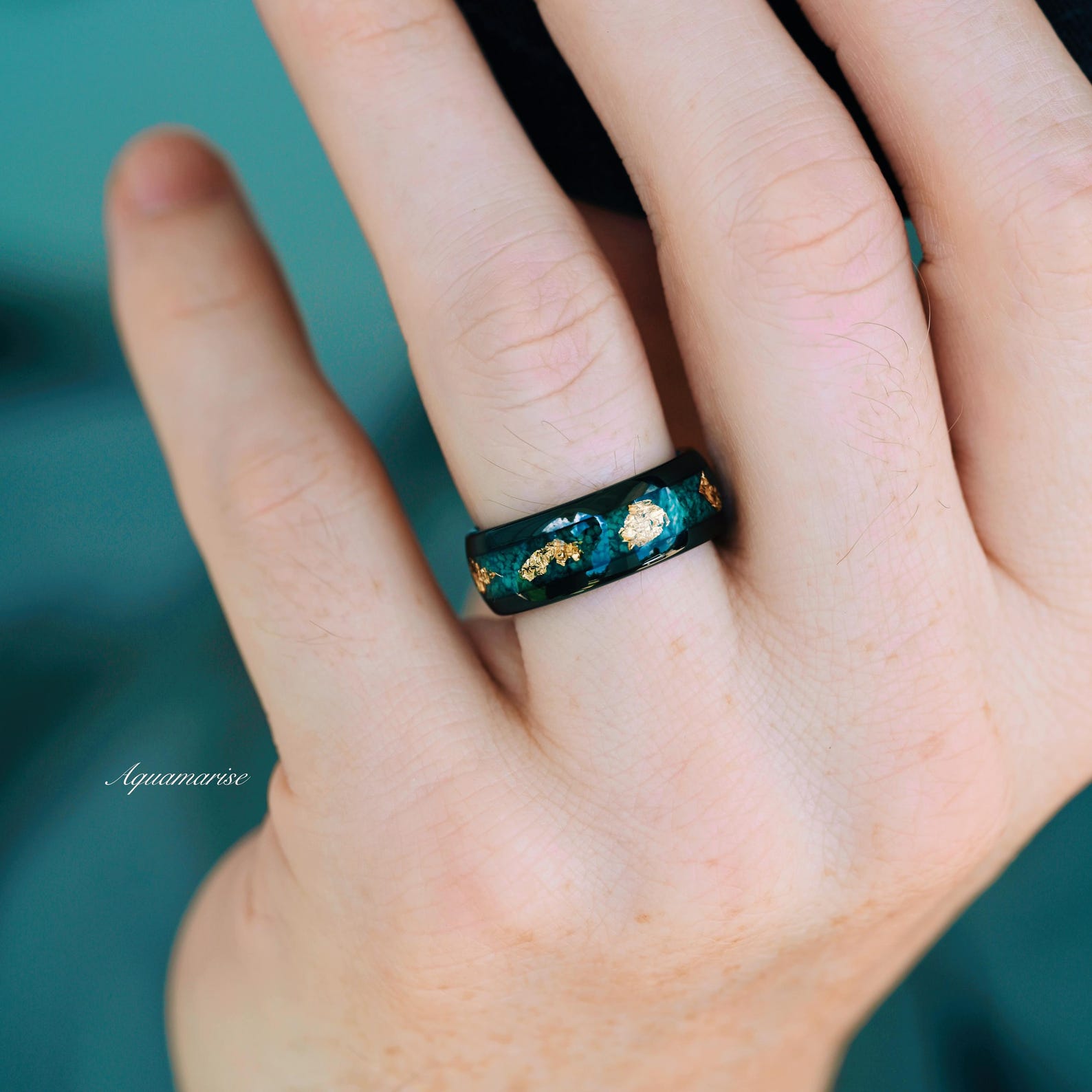 Elegant Moss Agate & Gold Leaf Couples Ring Set – Handcrafted Gemstone Wedding Bands for Him & Her – Perfect for Anniversaries, Engagements, and Romantic Gifts