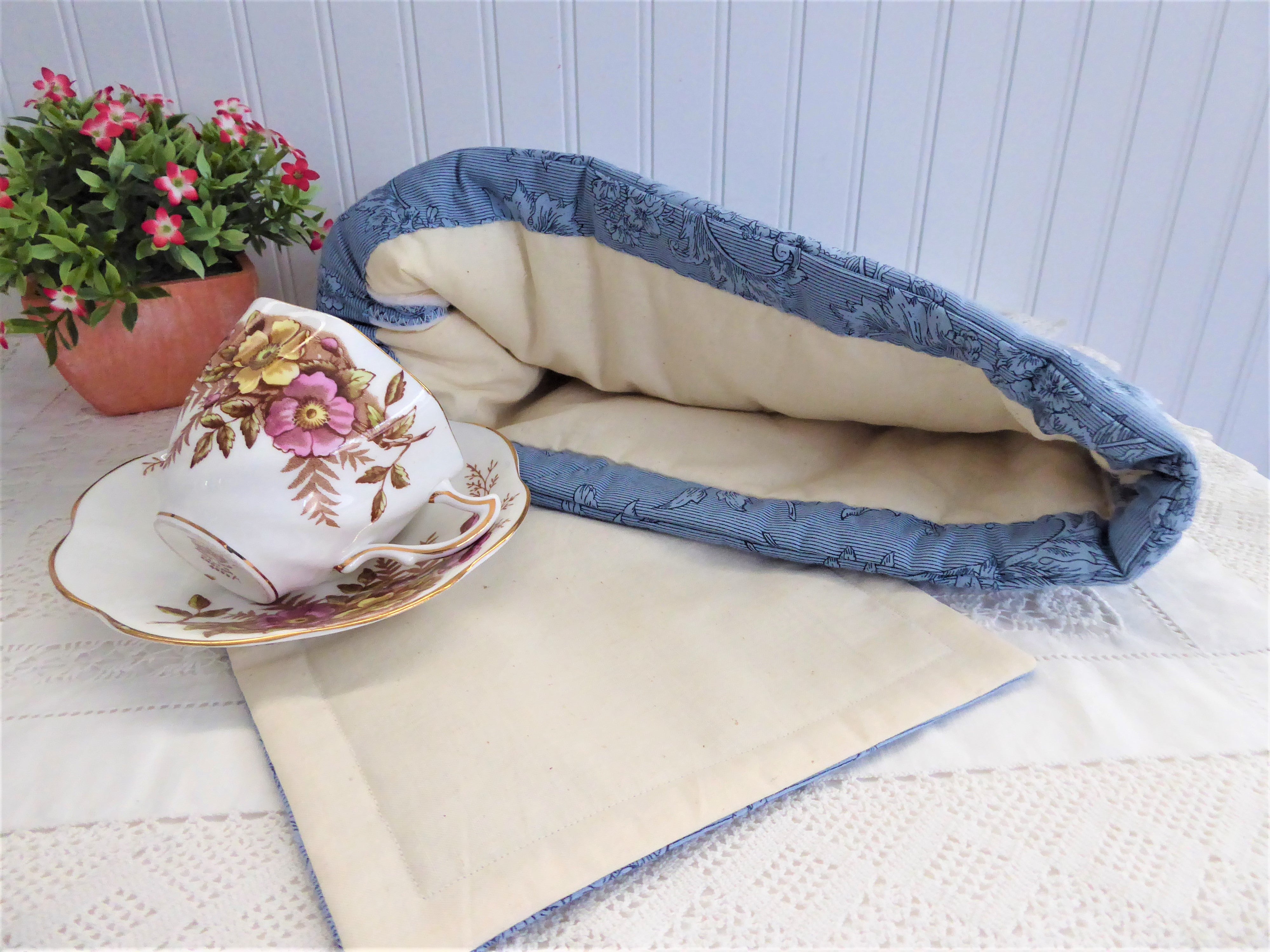 Handmade Floral Tea Cozy Set with Trivet & Mug Mat - Blue on Blue Design for Tea Lovers | Perfect for Afternoon Tea, Gifts & Cozy Kitchen Decor (1999 Collection)