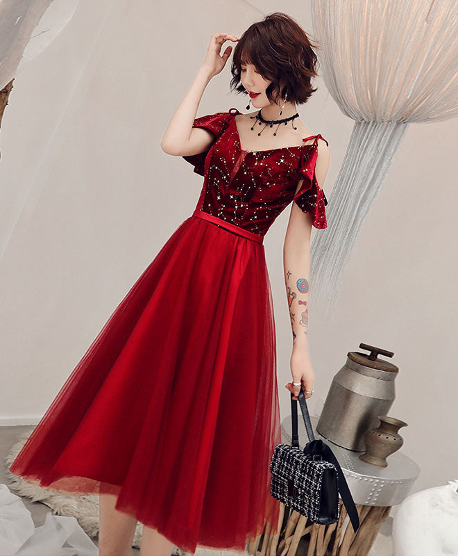 Elegant Burgundy Off-Shoulder Tulle Short Prom Dress for Homecoming, Party & Special Occasions | Women's Formal Cocktail Attire