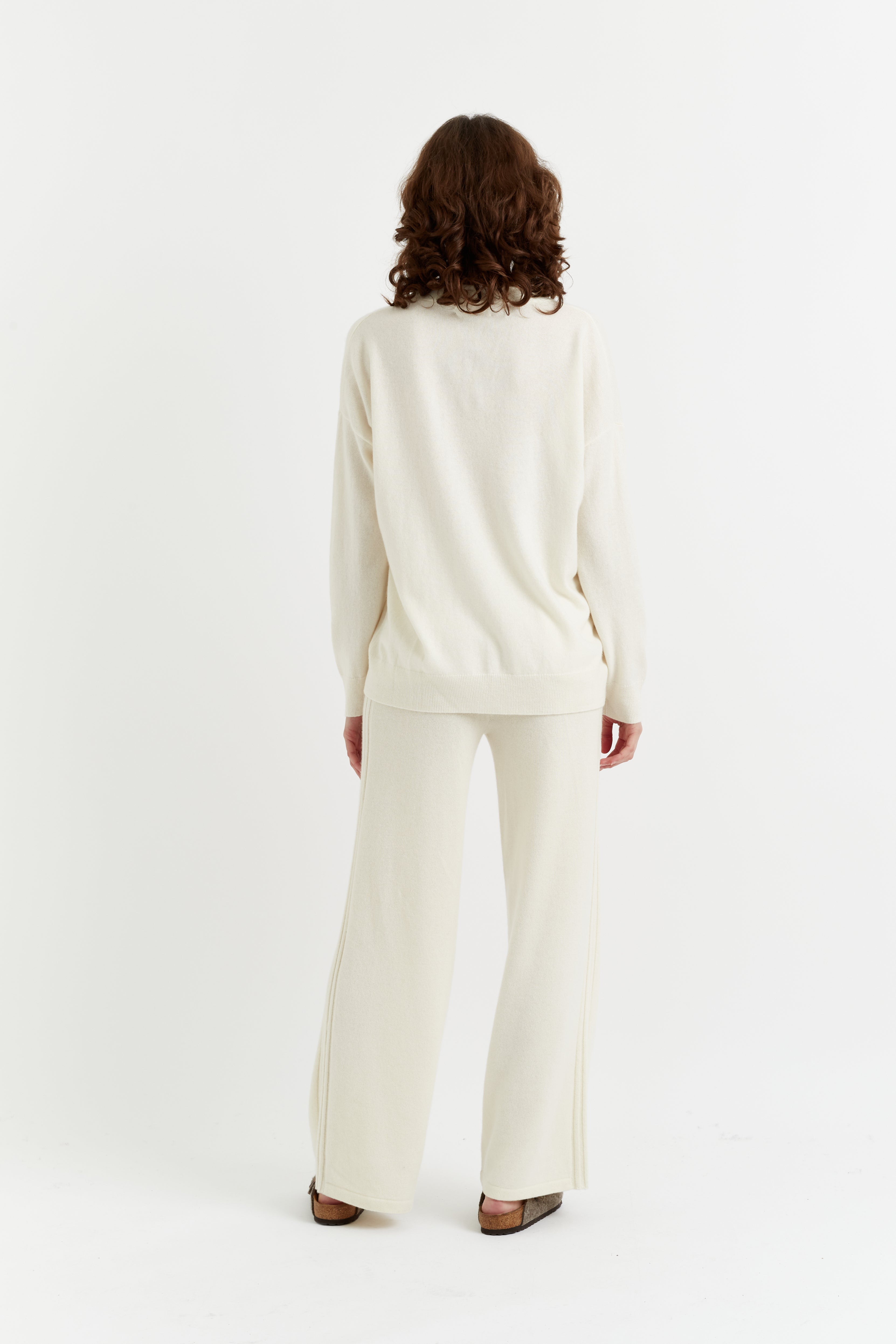 Luxury Pure Cashmere V-Neck Sweater for Women - Soft & Warm Winter Pullover - Perfect for Office, Travel & Casual Wear