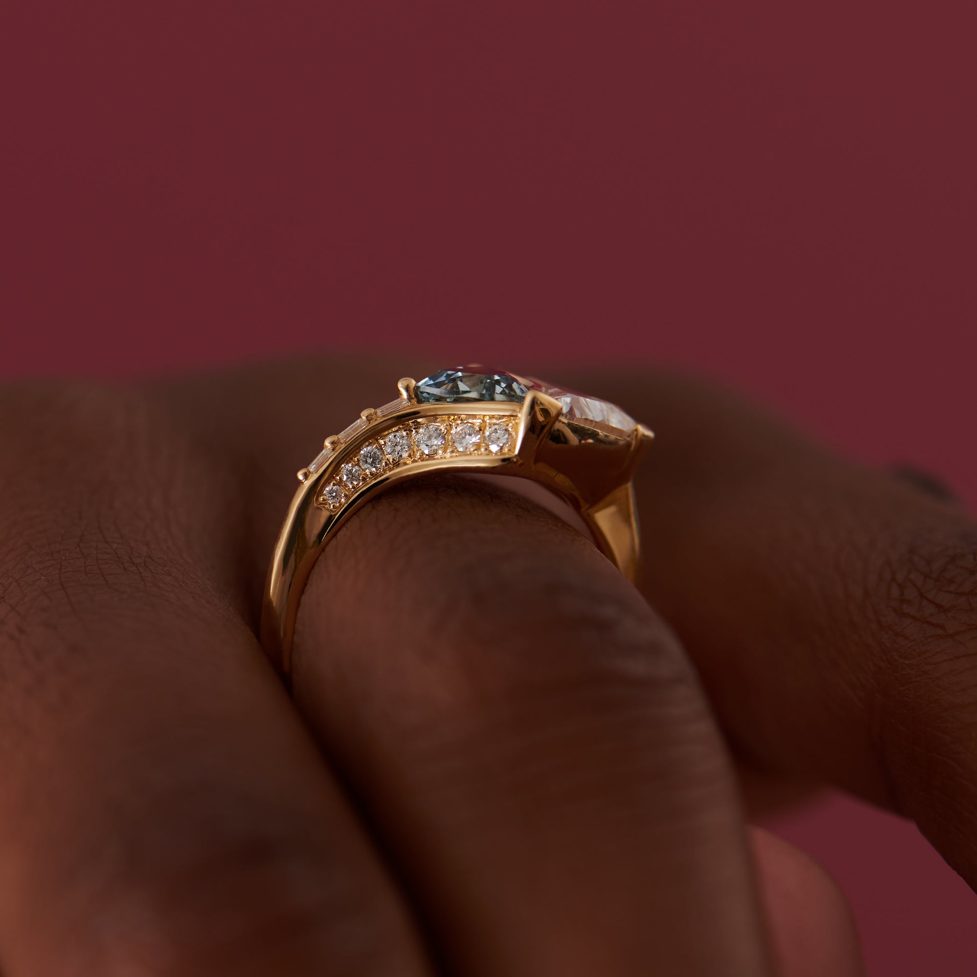 Exquisite 14K Gold Trillion-Cut Diamond & Teal Sapphire Engagement Ring for Women – Perfect for Proposals, Weddings, and Anniversary Gifts