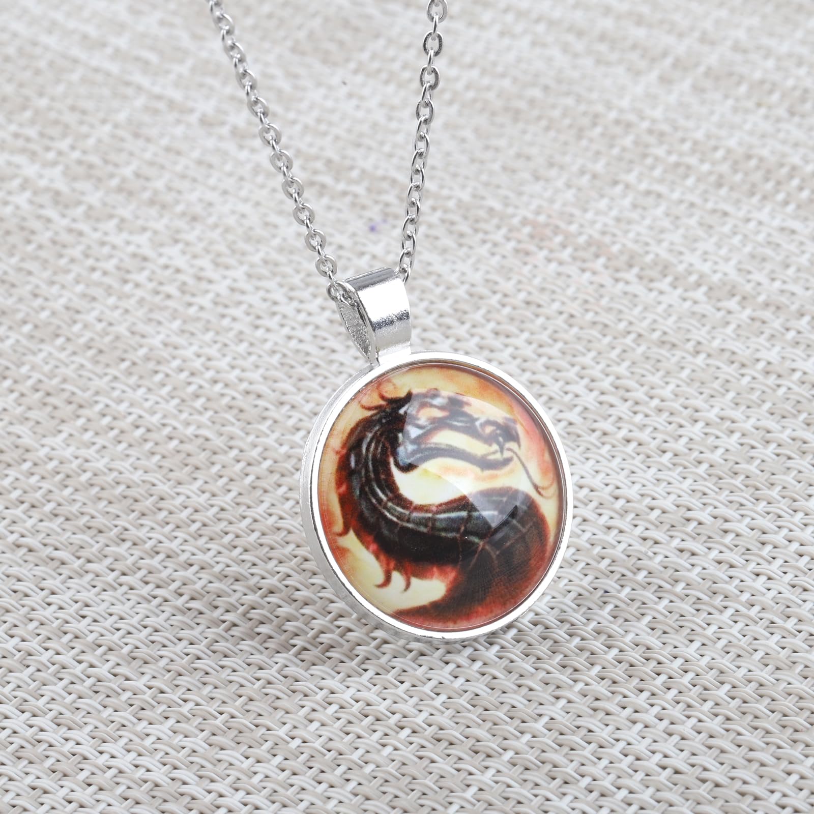 SEIRAA Ancient Dragon Pendant Necklace - Fantasy Game Jewelry for Cosplay, Gifts for Gamers & Movie Fans - Perfect for Gaming Events, Cosplay Costumes & Fantasy Themed Parties