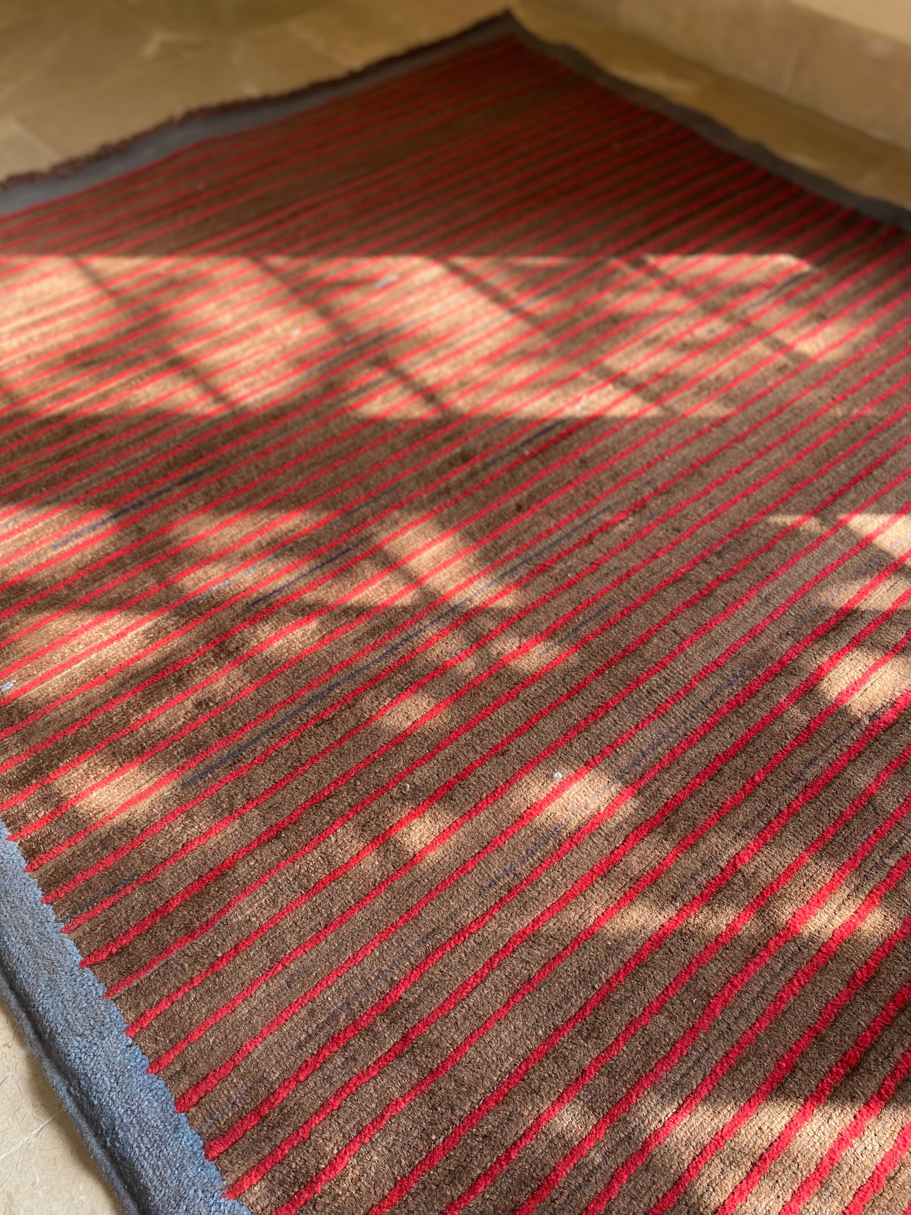 Handmade Marrom Gabbeh Wool Rug - 6' x 3.10' Traditional Persian Area Rug for Living Room, Bedroom & Home Decor - Soft & Durable Floor Covering for Cozy Spaces