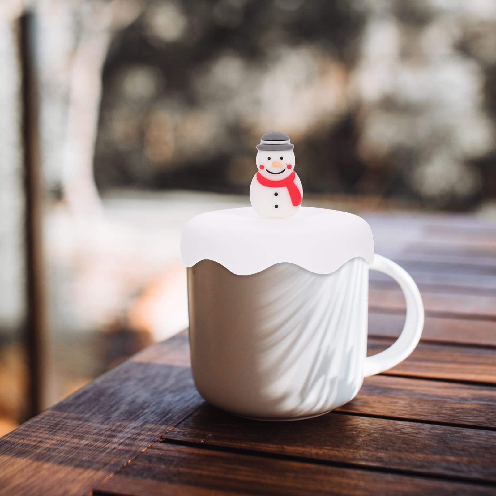 Hemoton 2-Pack Christmas Snowflake Silicone Cup Covers - Leakproof & Airtight Cartoon Mug Lids for Hot/Cold Drinks - Perfect for Holiday Parties, Coffee Shops & Home Use