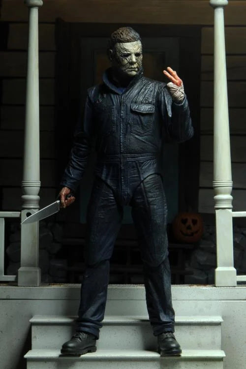 Halloween Kills Ultimate Michael Myers Action Figure - Collectible Horror Movie Character for Halloween Decor & Horror Fans Collection